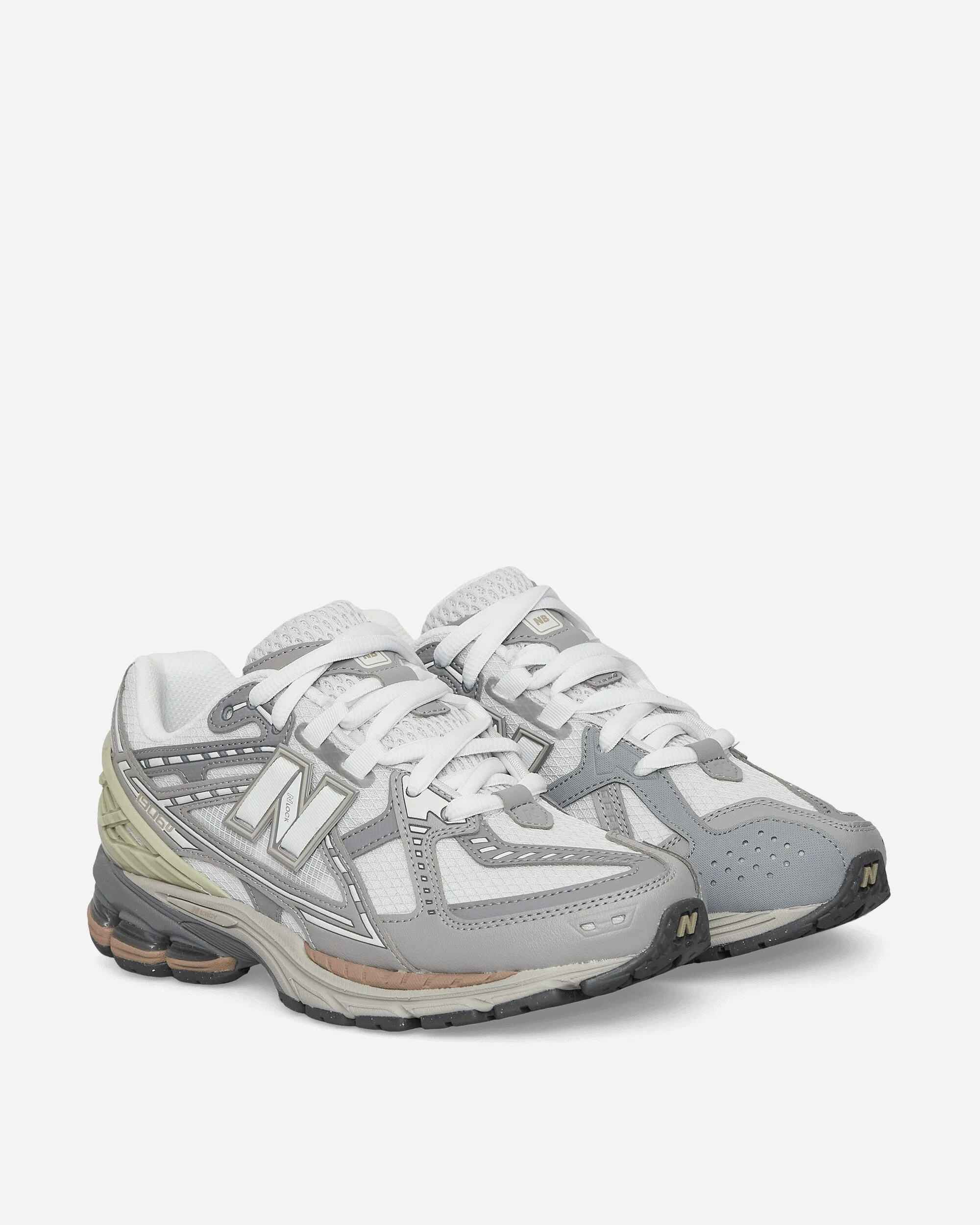 1906 Utility Sneakers Team Away Grey / Olivine / Grey Matter Street Drive Full Motion