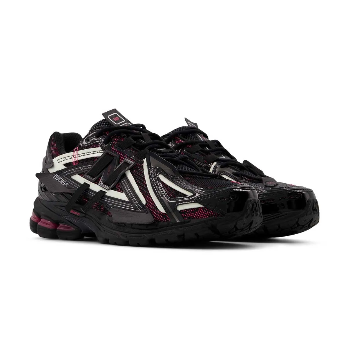 Effortless Style 1906A 'Black Dragon Berry'