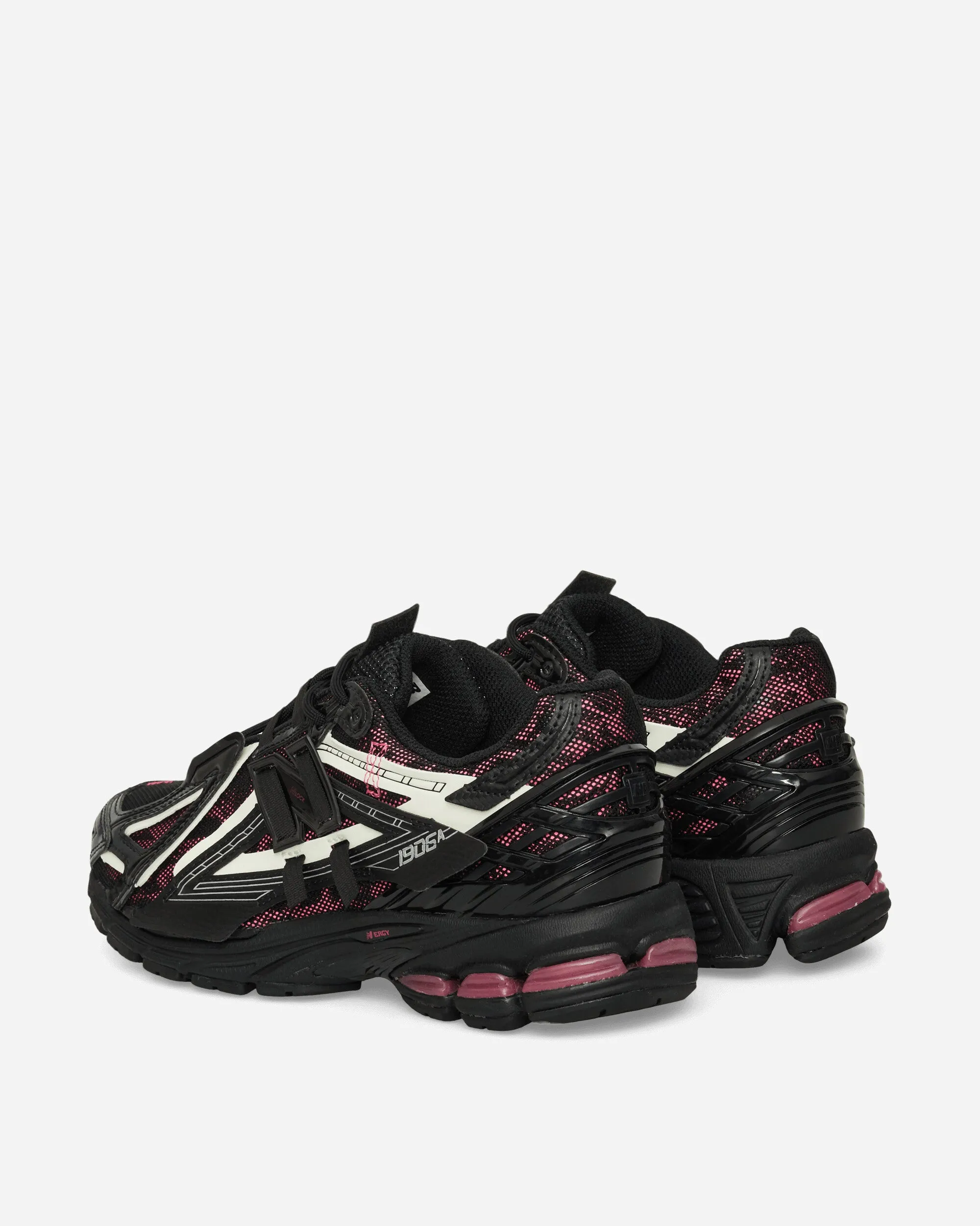 1906A Sneakers Black / Dragon Berry / White Anti Friction Lining Performance Oriented