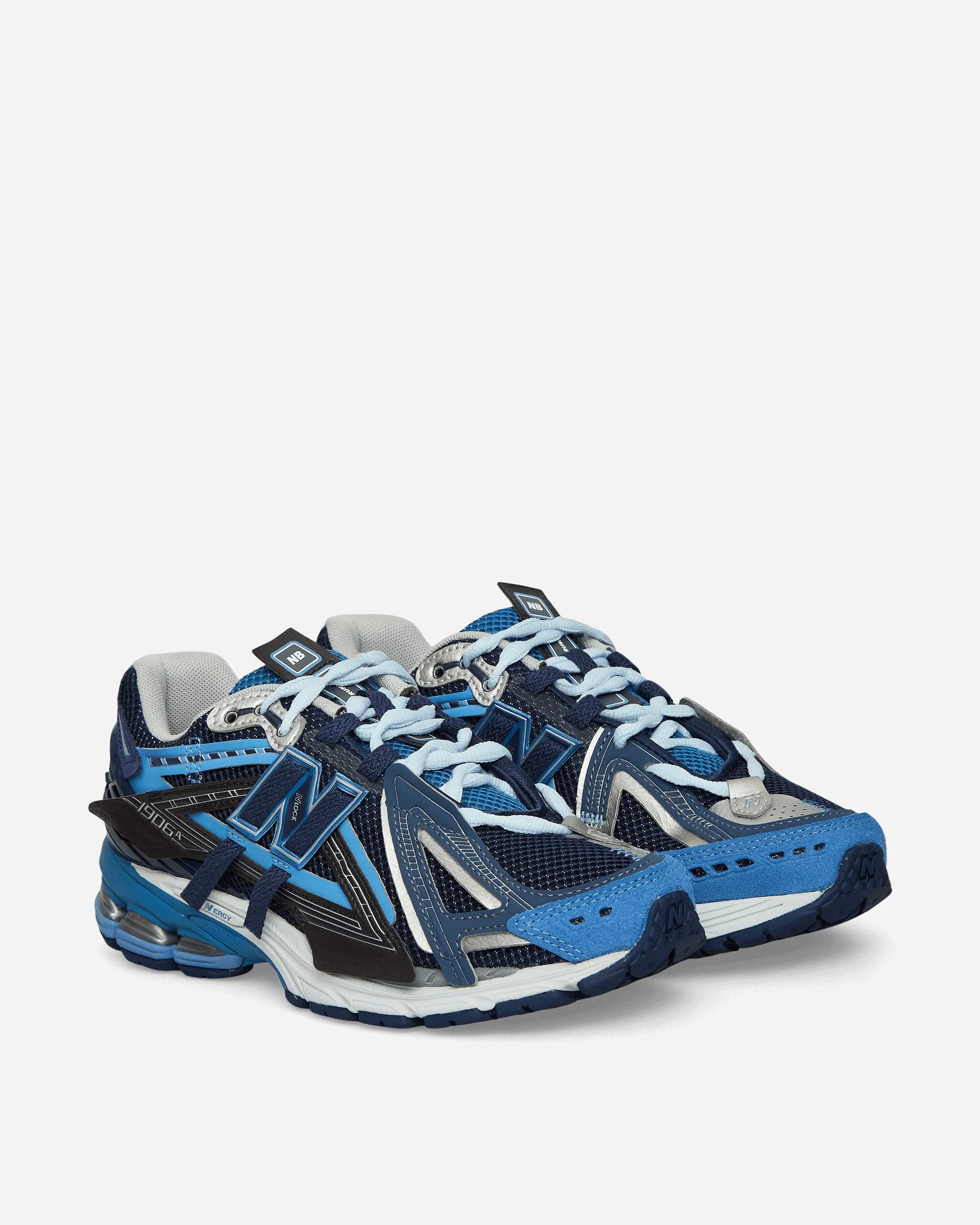 1906A Sneakers Sea Stone / Navy / Vintage Indigo Torsional Stability System Adaptive Lacing Technology
