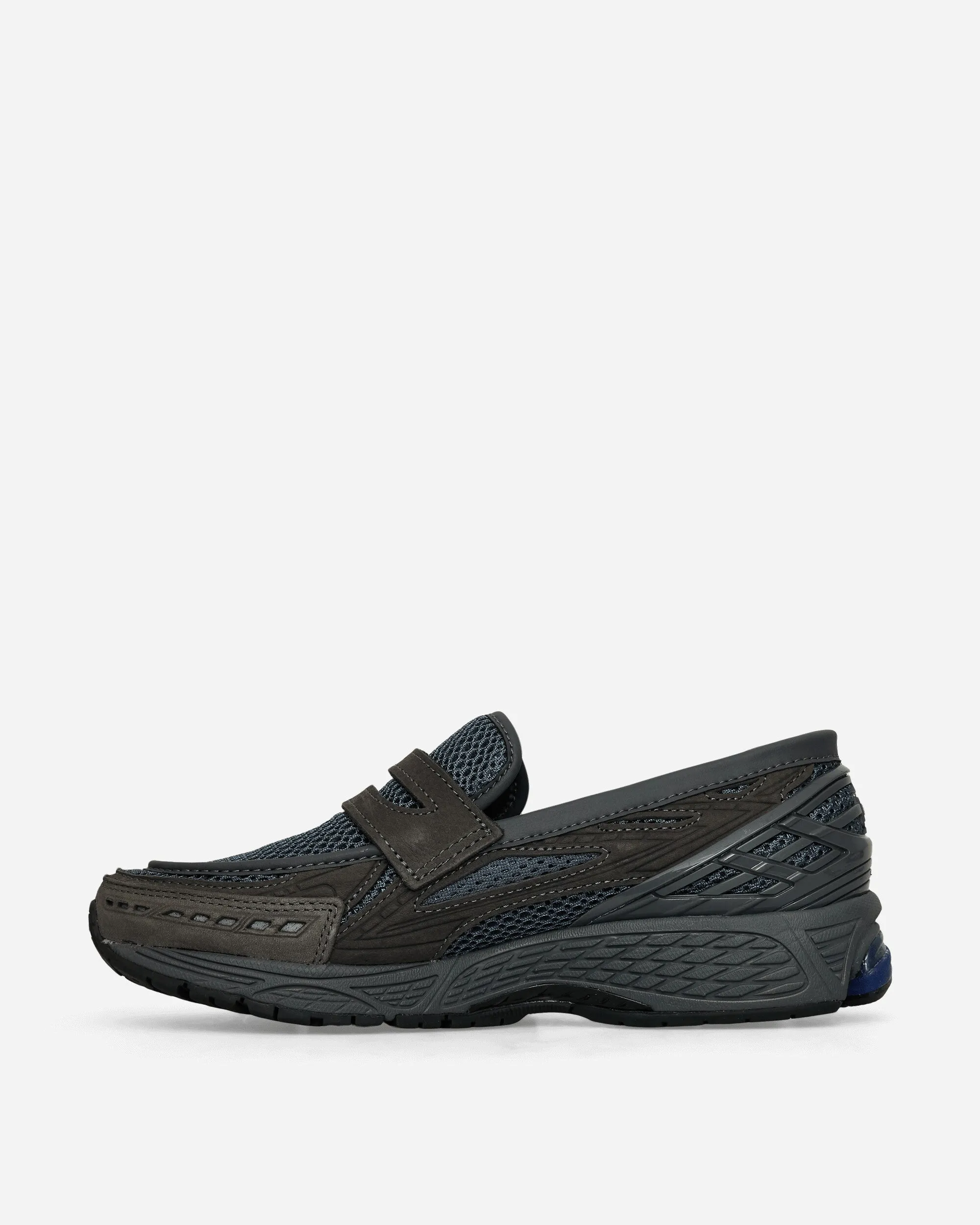 Urban Inspired 1906L Sneakers Magnet