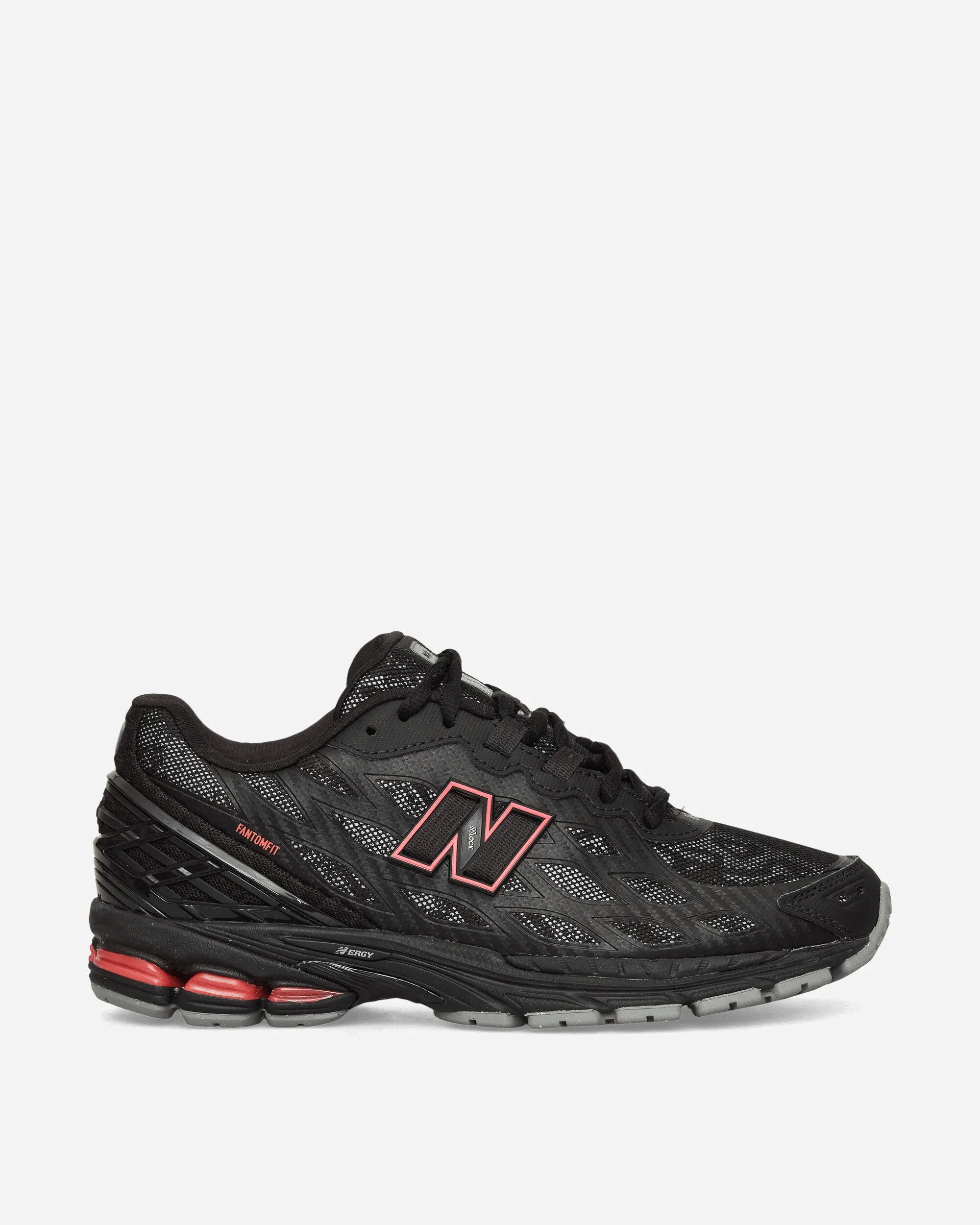 Structural Weave Technology Outdoor Fashion 1906W Sneakers Black / Urgent Red / Castlerock