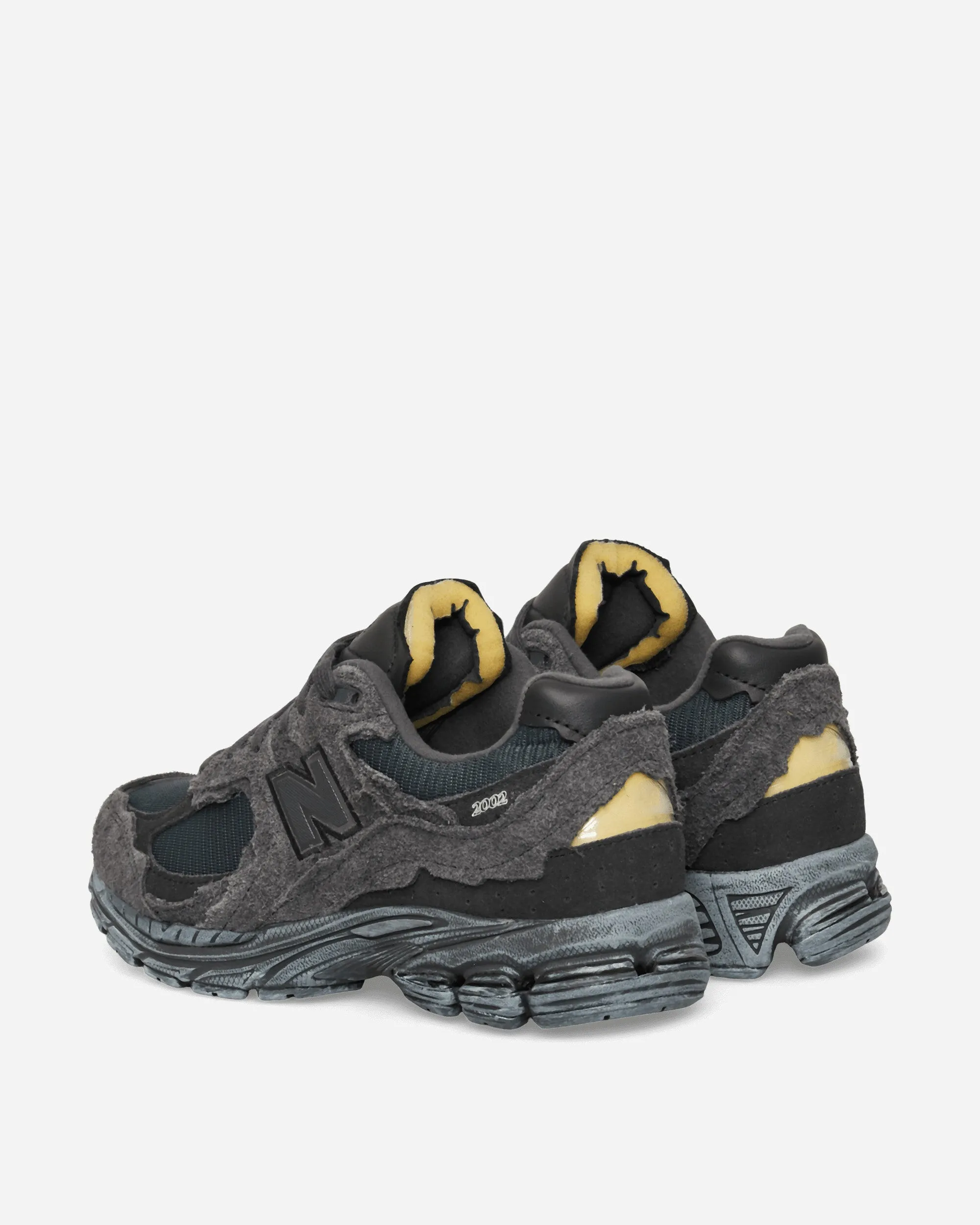 Unlined Comfort 2002R 'Protection Pack' Sneakers Phantom / Magnet