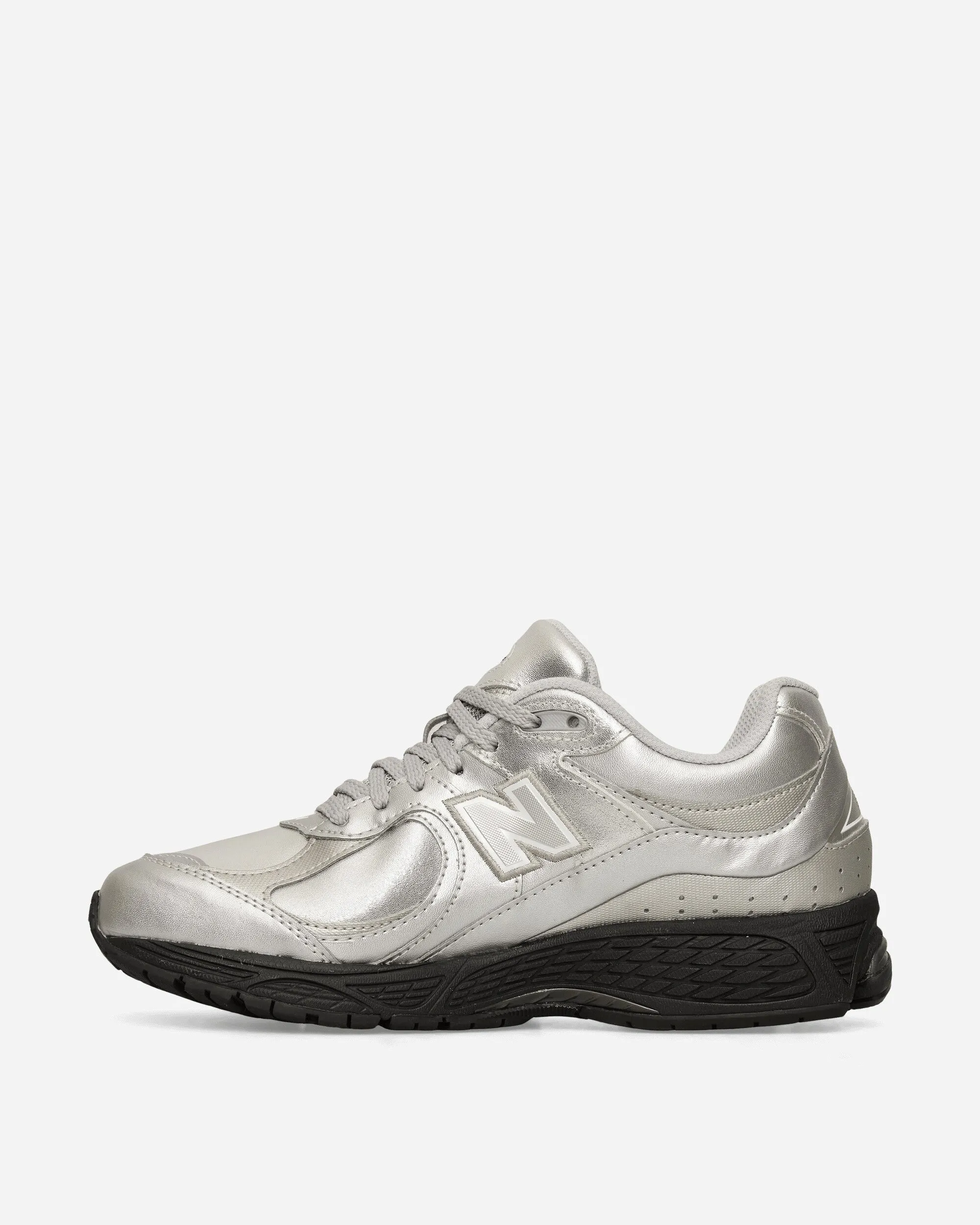 2002R Sneakers Silver Metallic Outdoor Activity