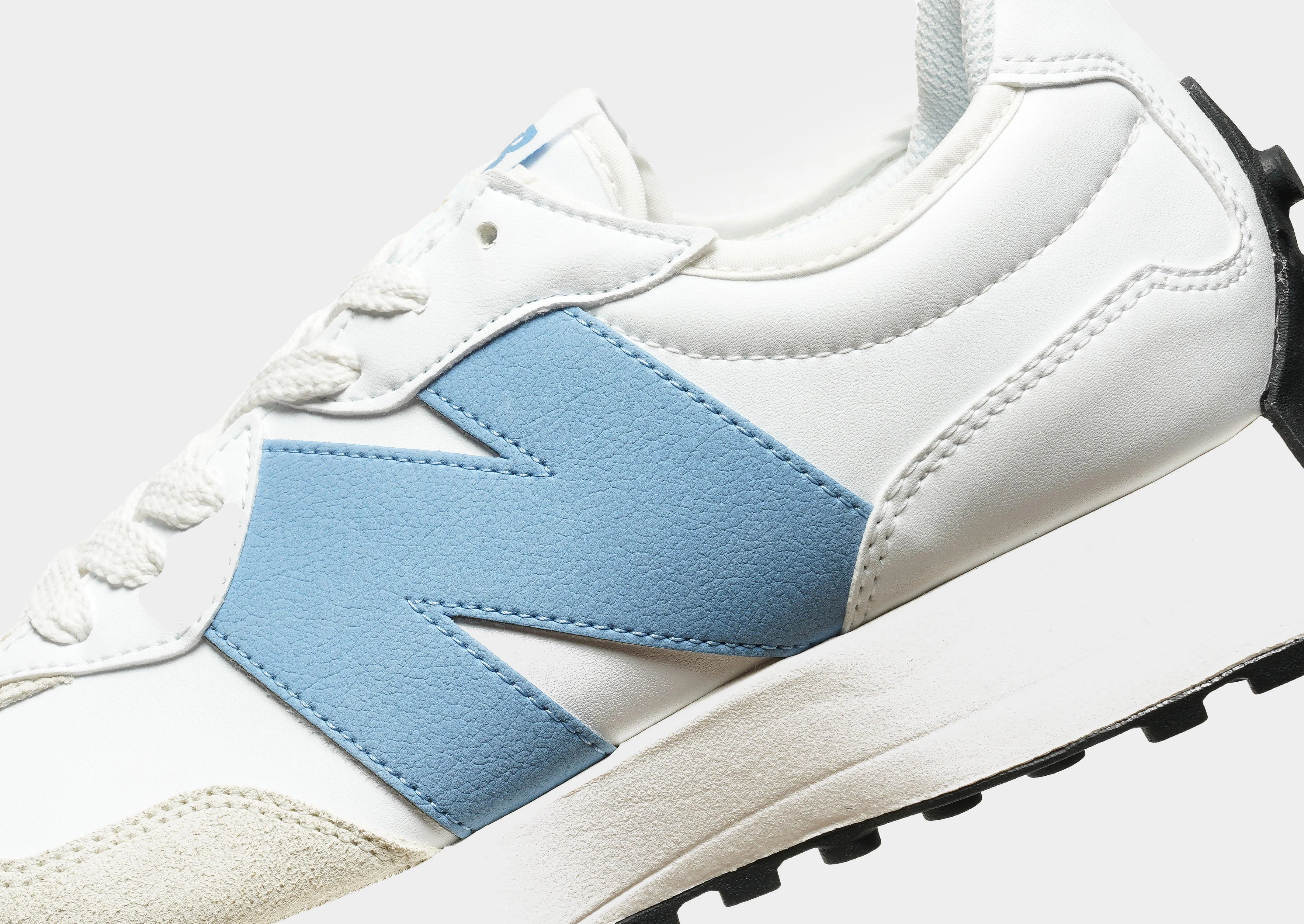 Minimalist Shoe Design 327