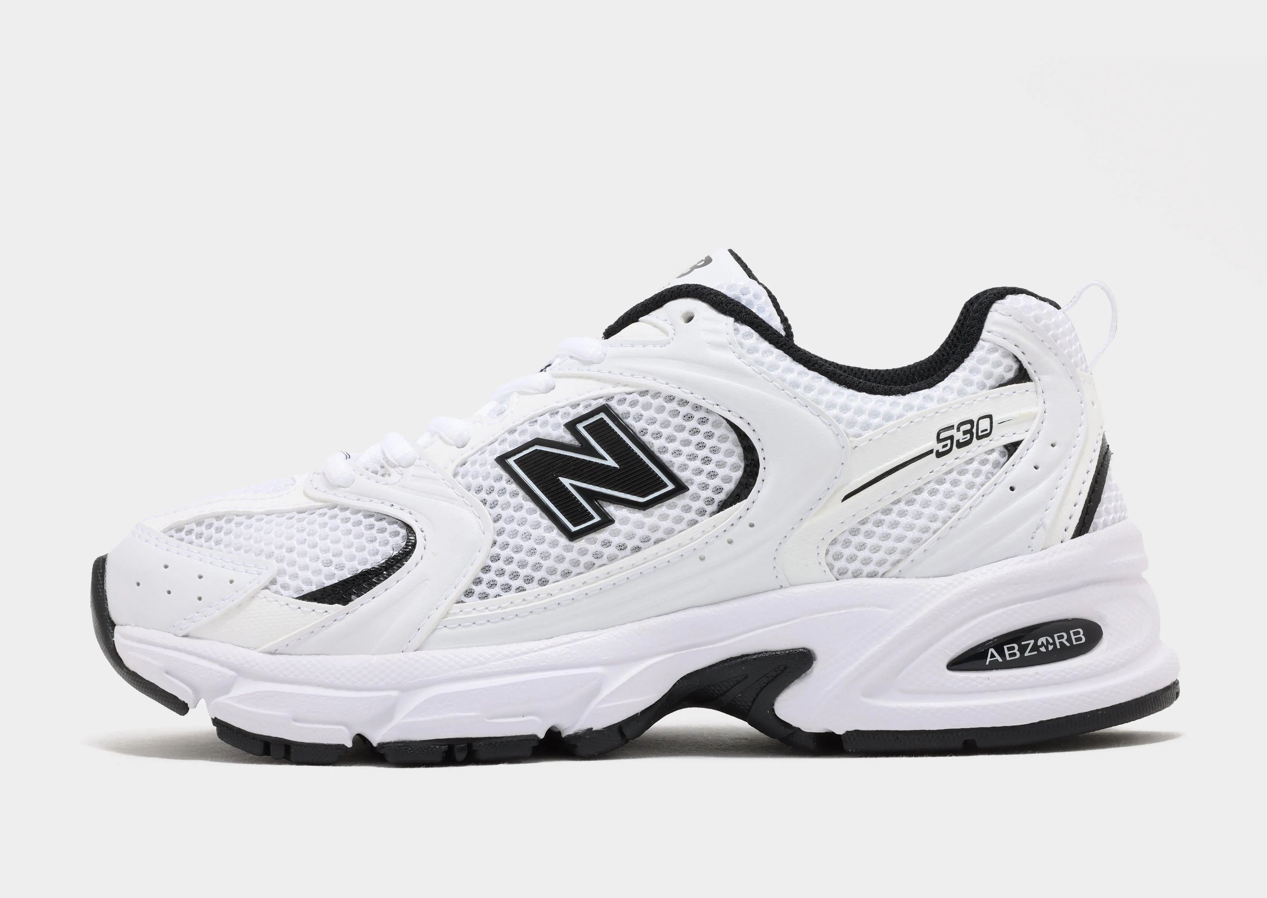 530 reflective - material running shoes