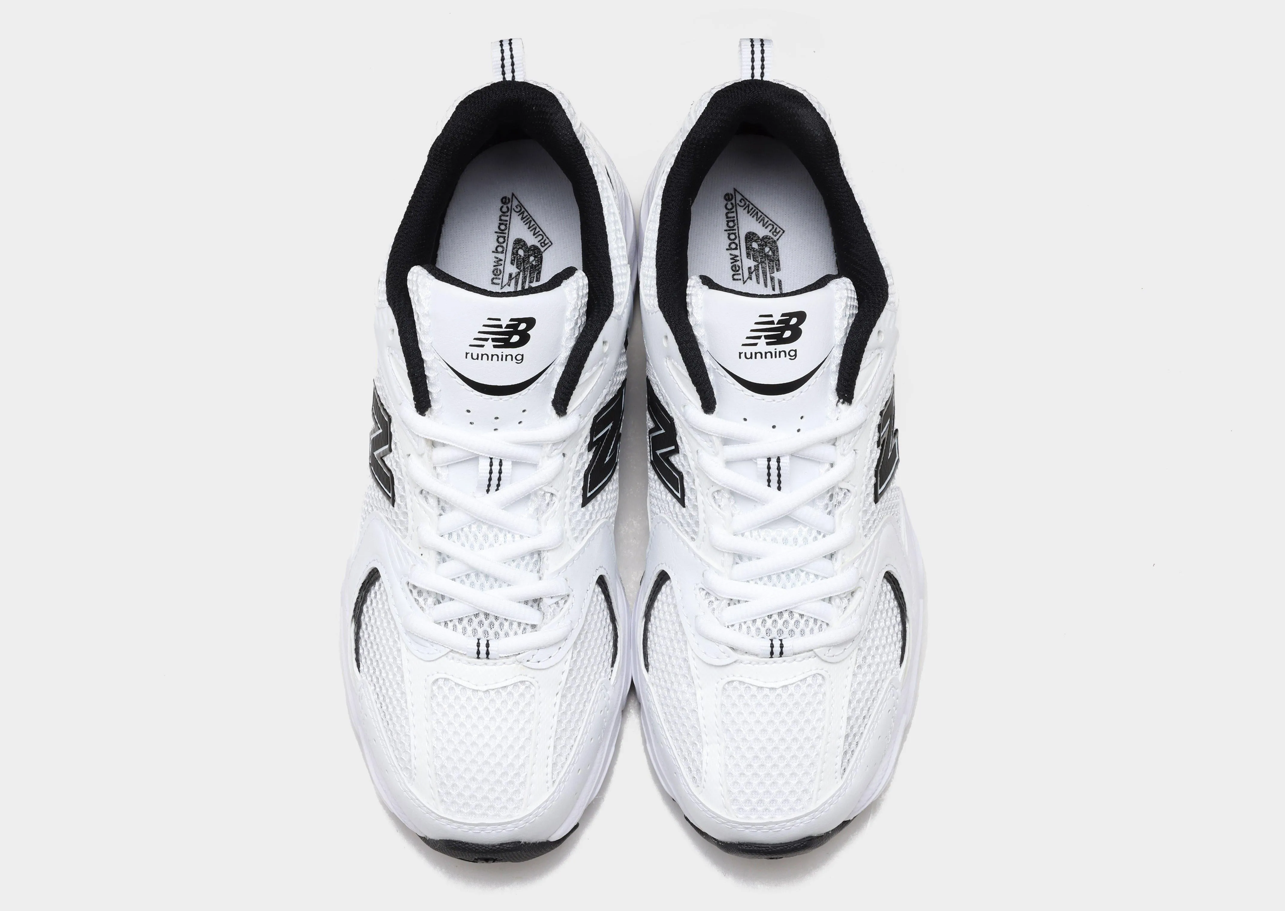 stability - feature shoes 530