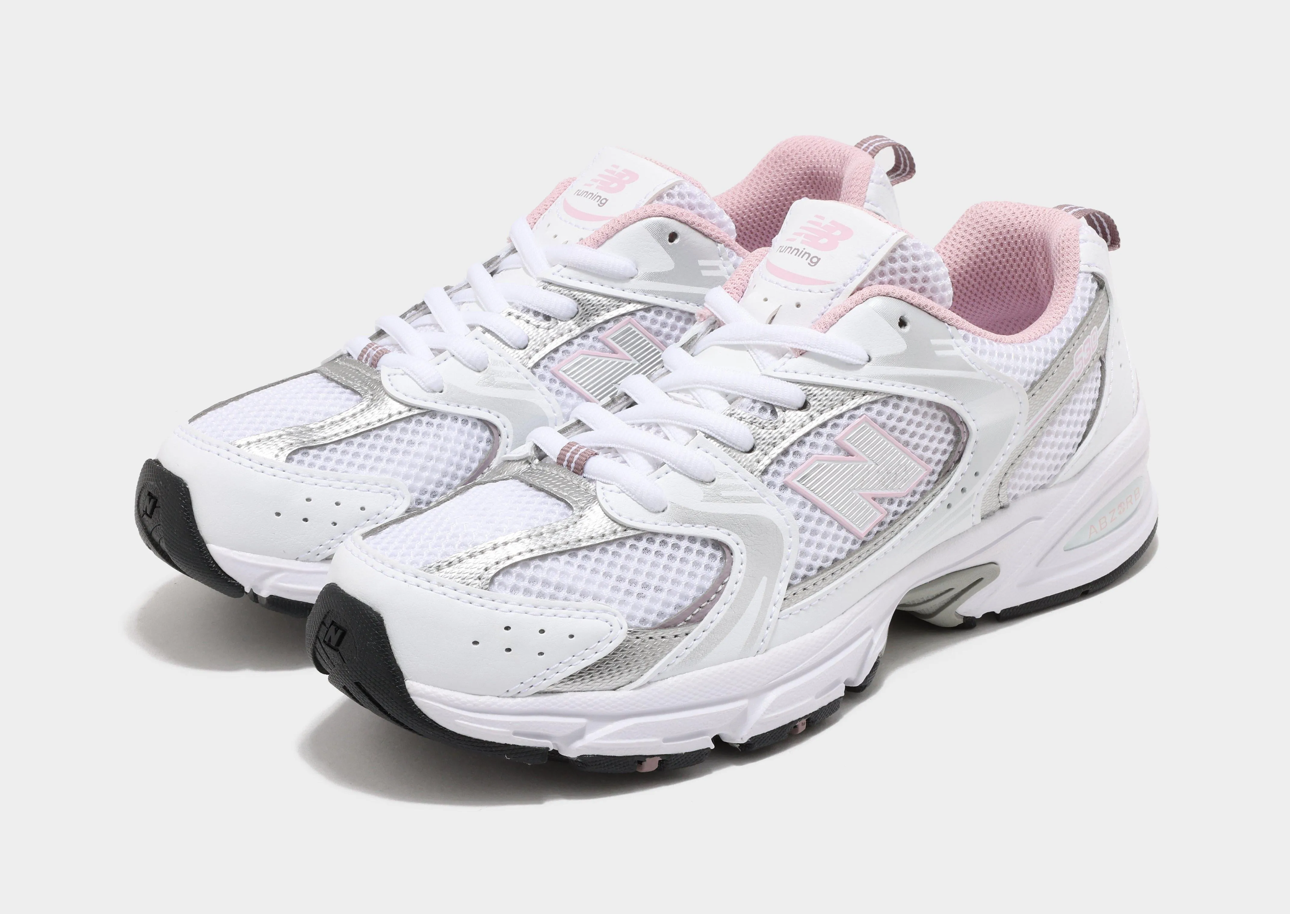530 Junior's adult athletic footwear