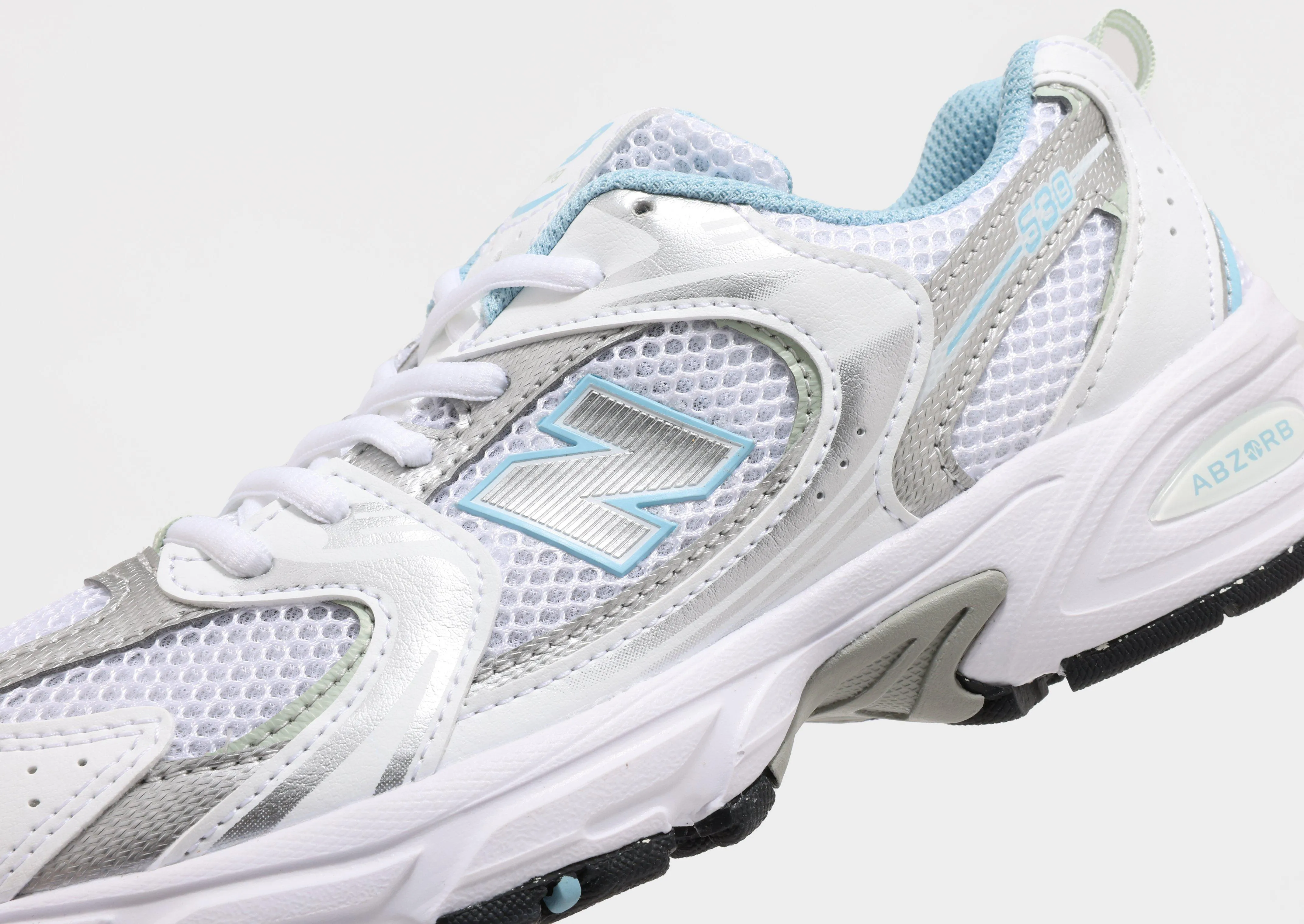 530 Junior's hill training shoes