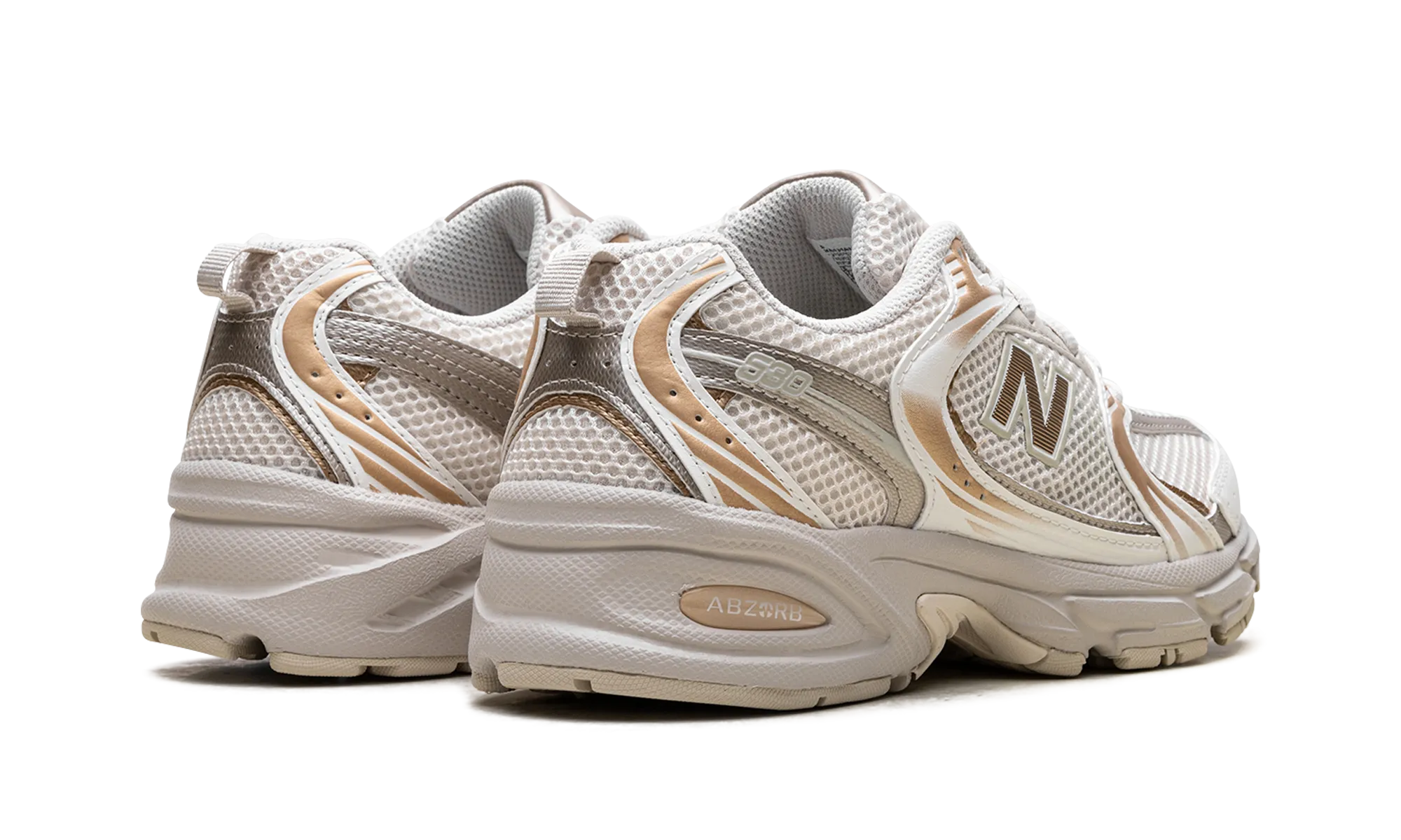530 "Gold" running with water bottle shoes