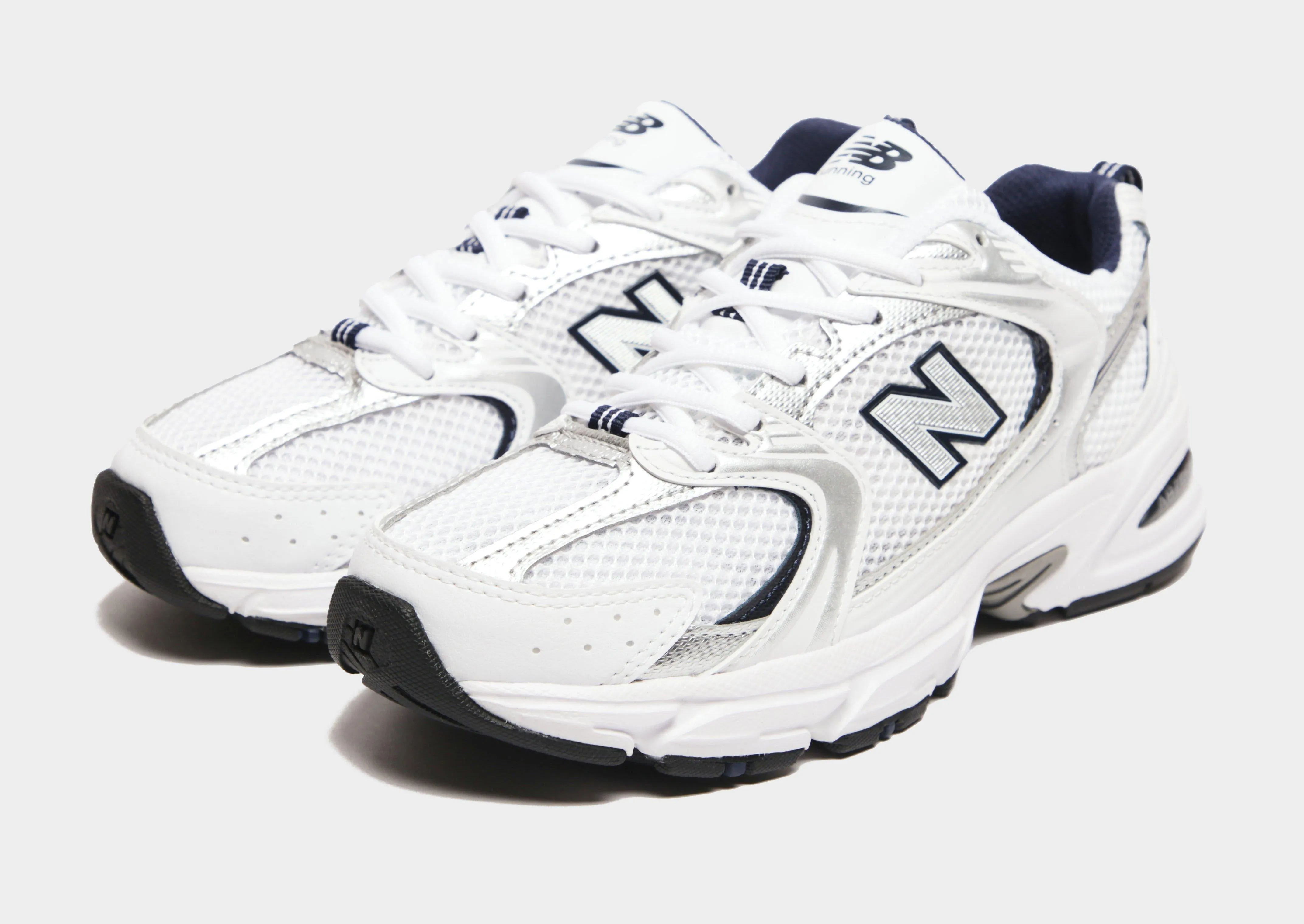 sprinter's shoe preference casual sneakers 530