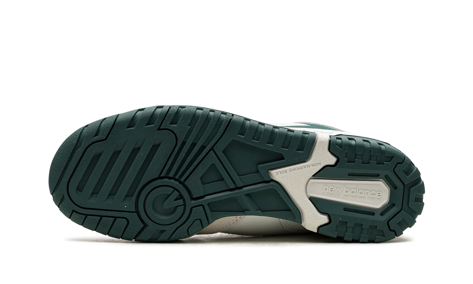 550 GS "Vintage Teal" running in bumpy tracks shoes wide - fit shoes
