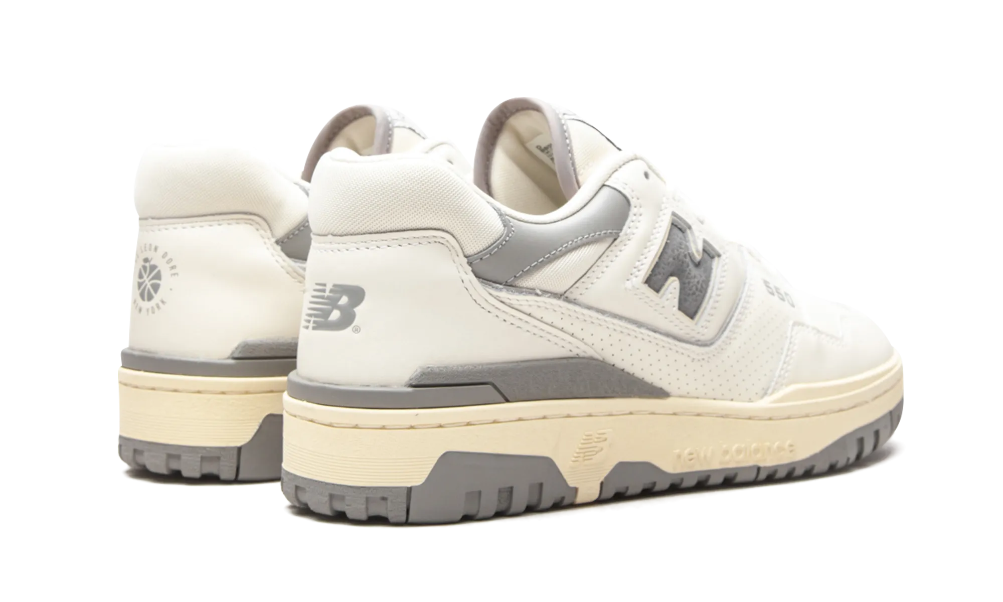 550 "Aim?? Leon Dore - Silver" track - and - field shoe functionality