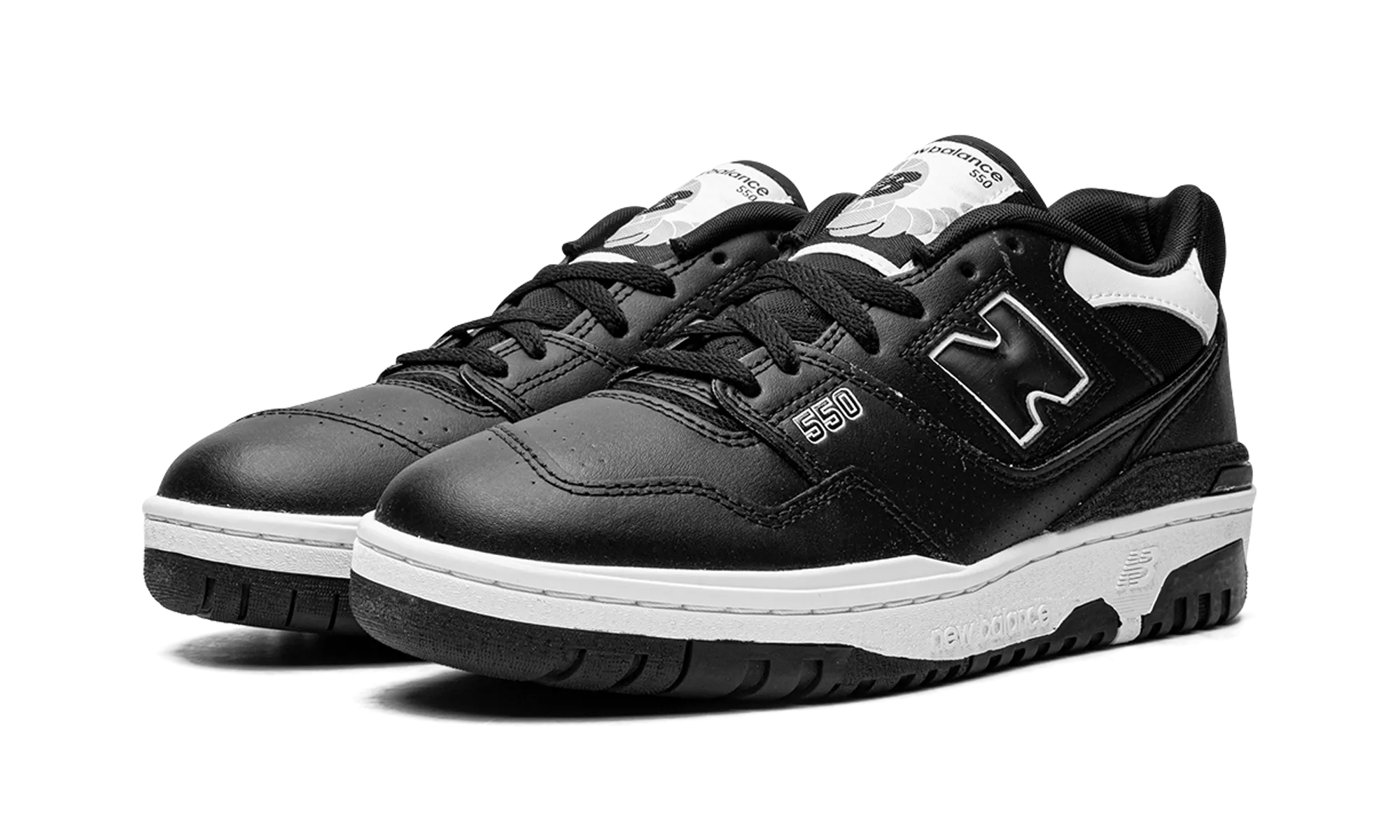 550 "Black/White" Endurance Support cold - weather shoes