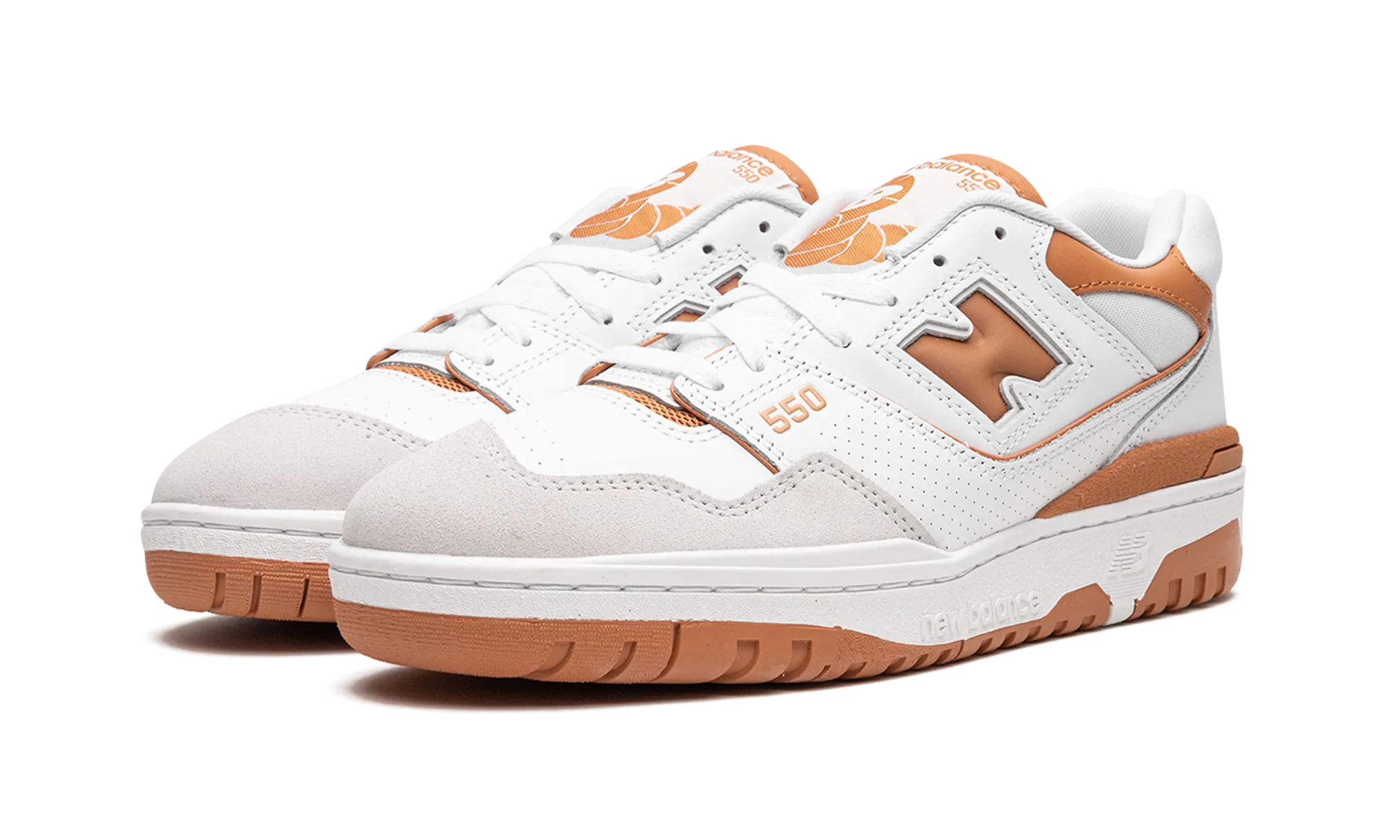 550 "Burnt Orange" marathon runners' shoes running on trail