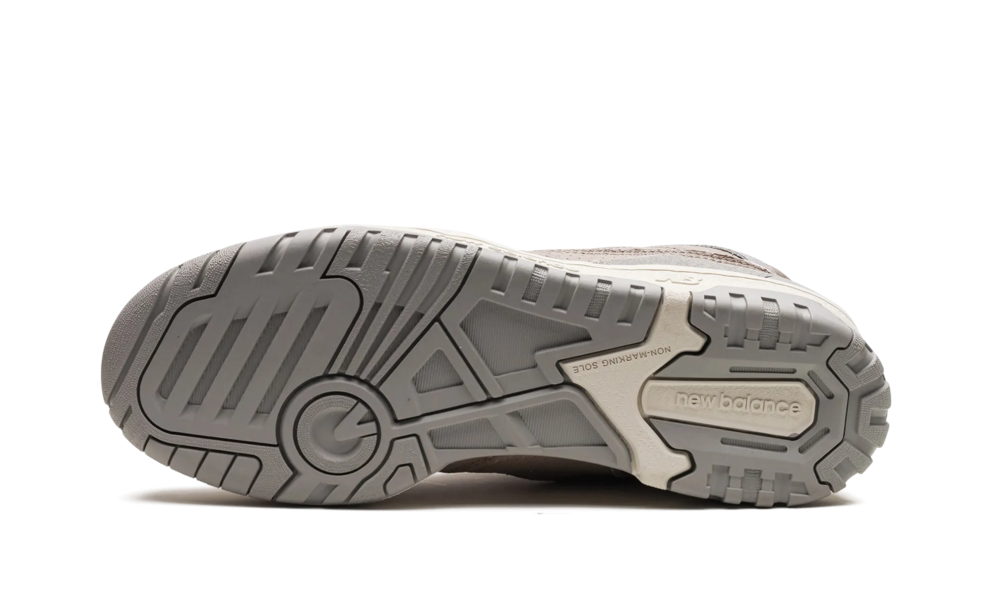 550 "Lunar New Year" responsive running shoes temporary shoes