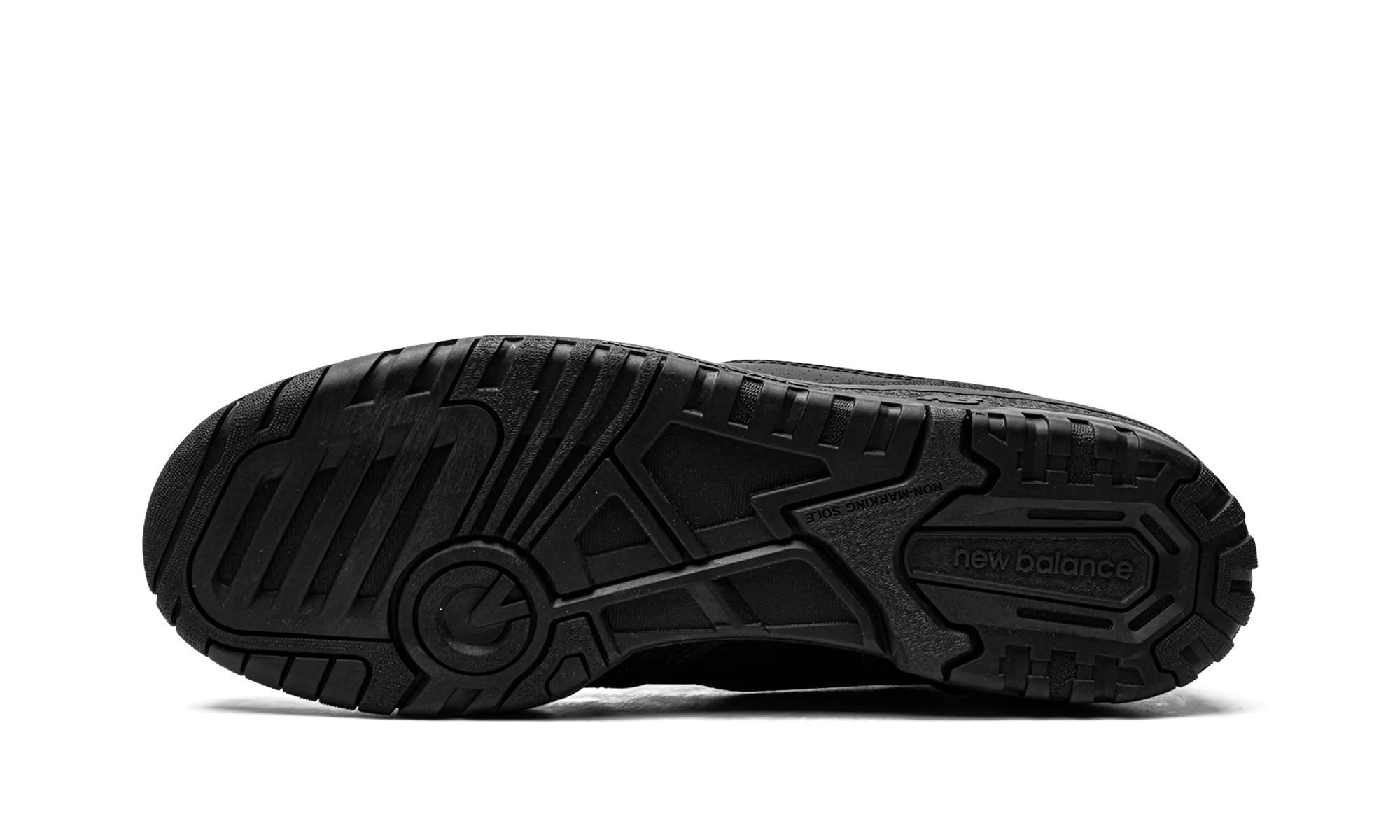 550 "Triple Black" running with a running vest fitness walk