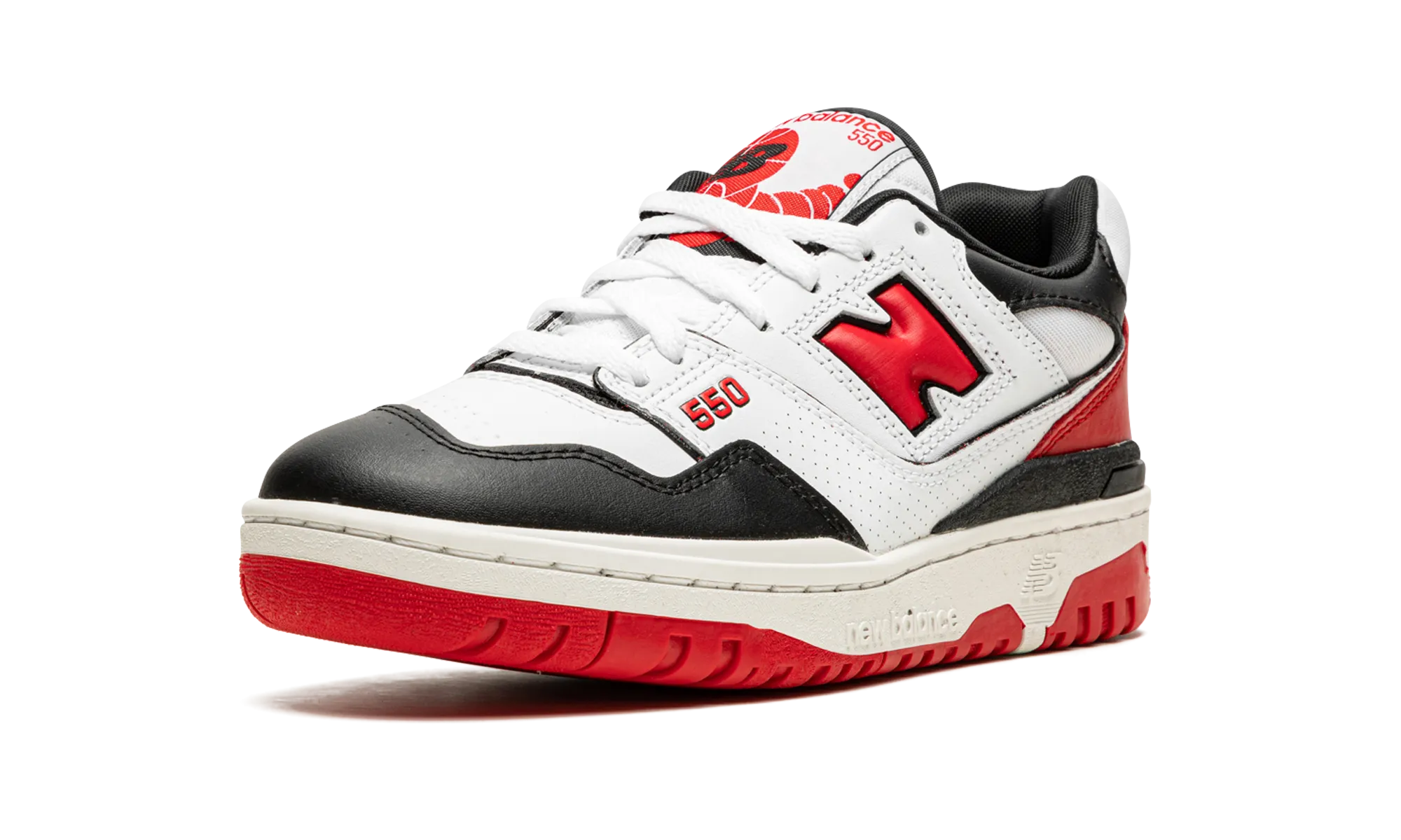 550 "White / Red / Black" easy to put on