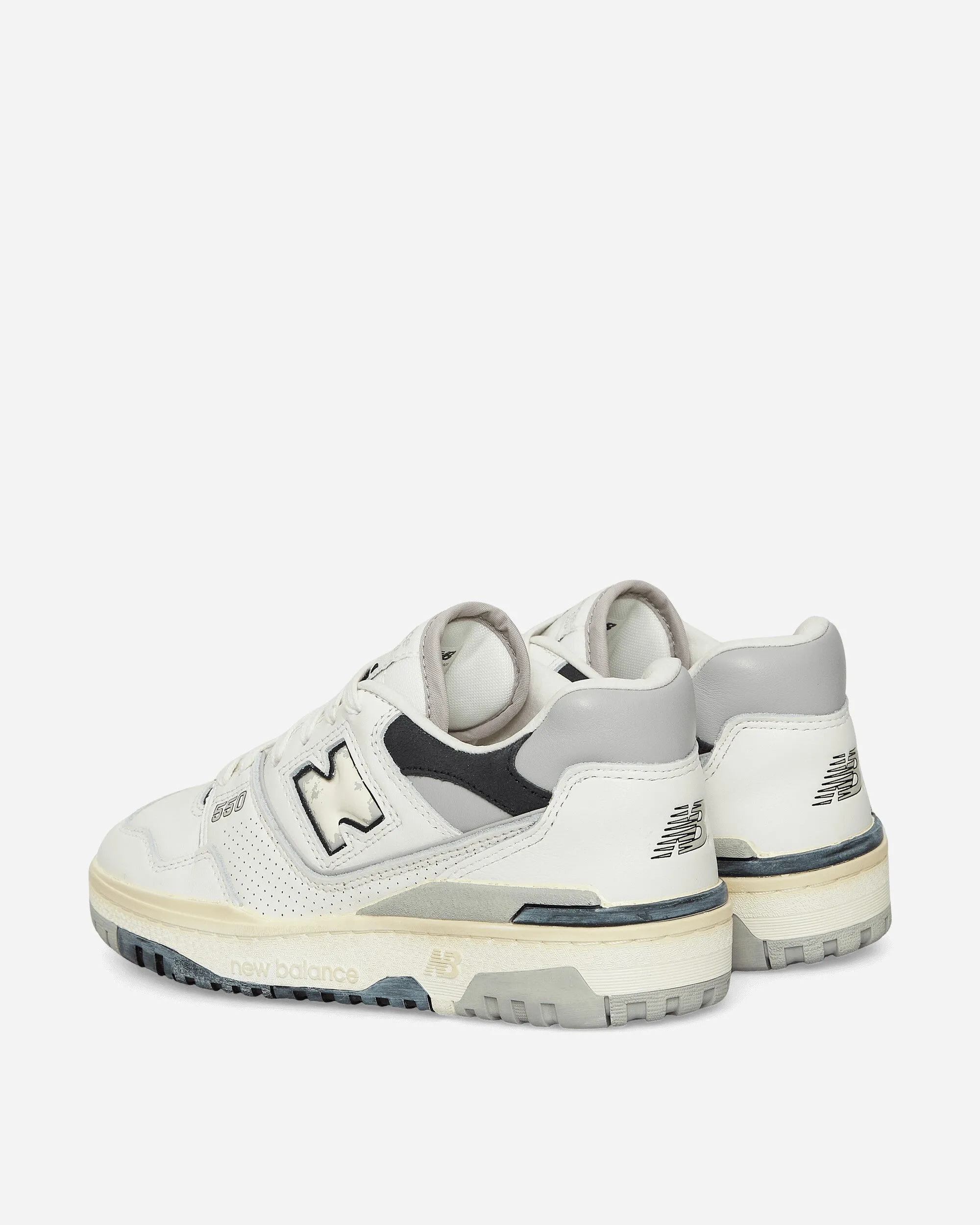 550 Sneakers Off White / Grey Dynamic Feel