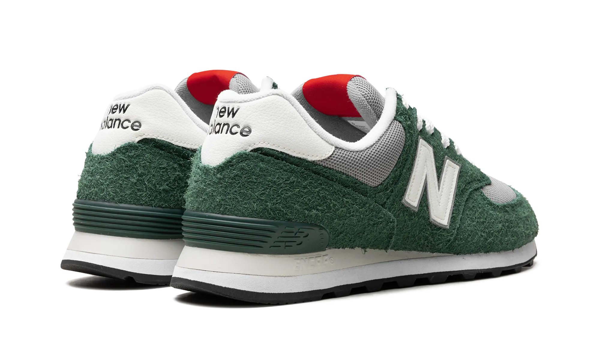 574 "Nightwatch Green Sea Salt" running in an underpass area shoes