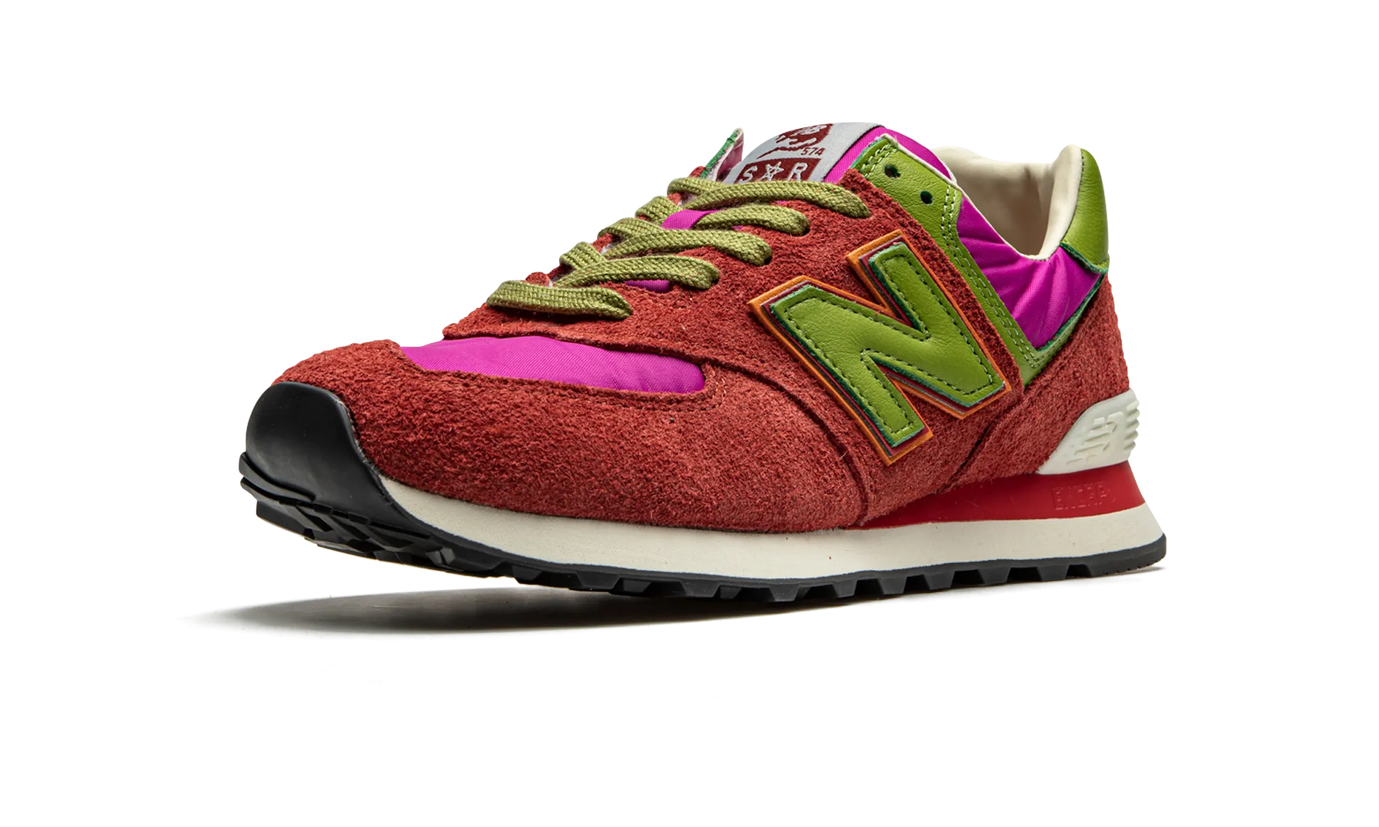 Solid colors running in a desert shoes 574 "Stray Rats"