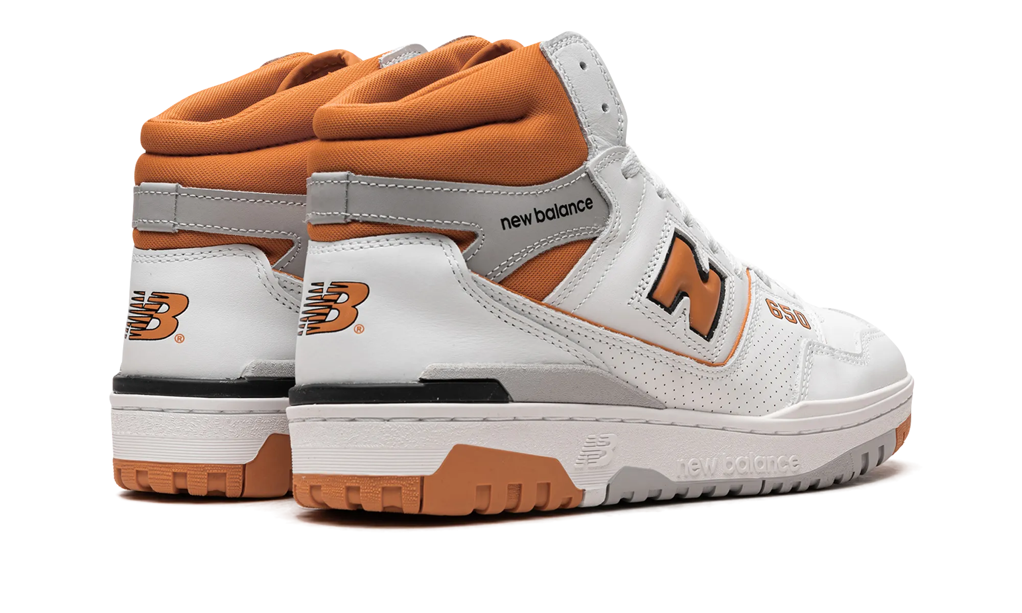 650 "White/Canyon" red shoes
