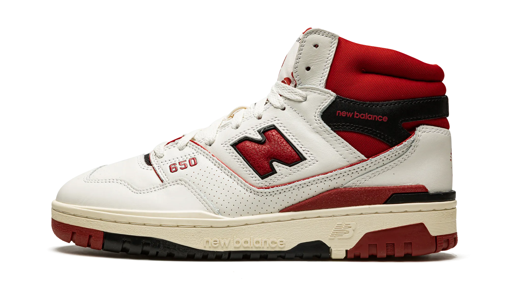 650R "Aim?? Leon Dore - White / Red" Energetic