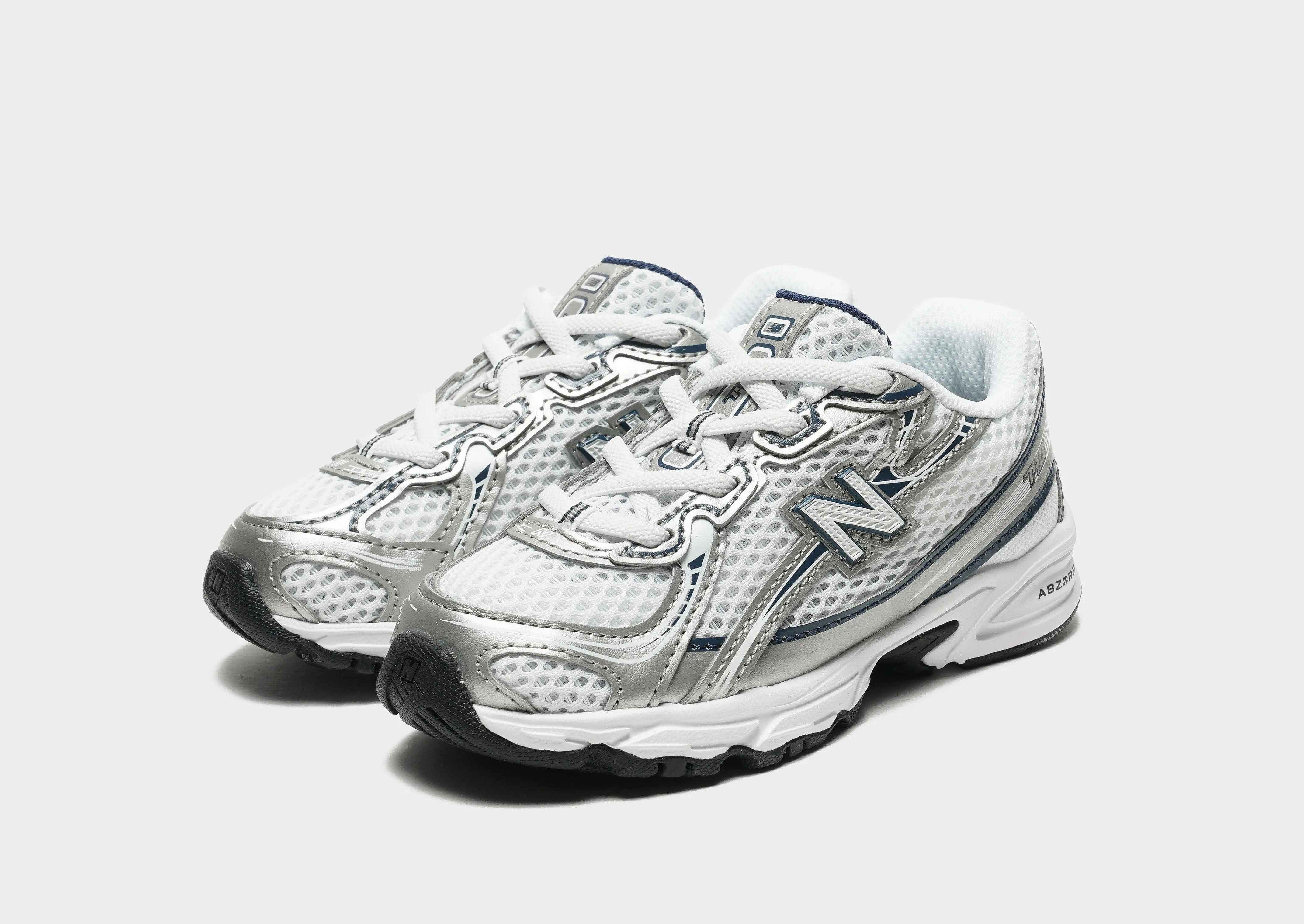 740 Infant's running on uneven ground shoes