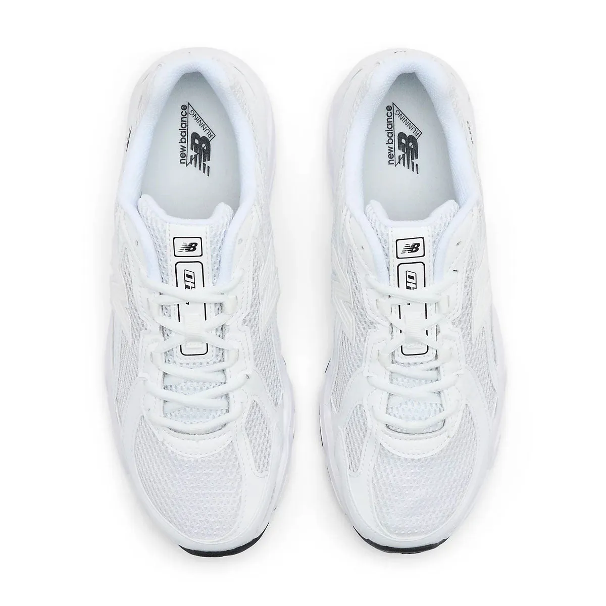 bodybuilders - specific functions soccer players' traction 740 'NB White Black'