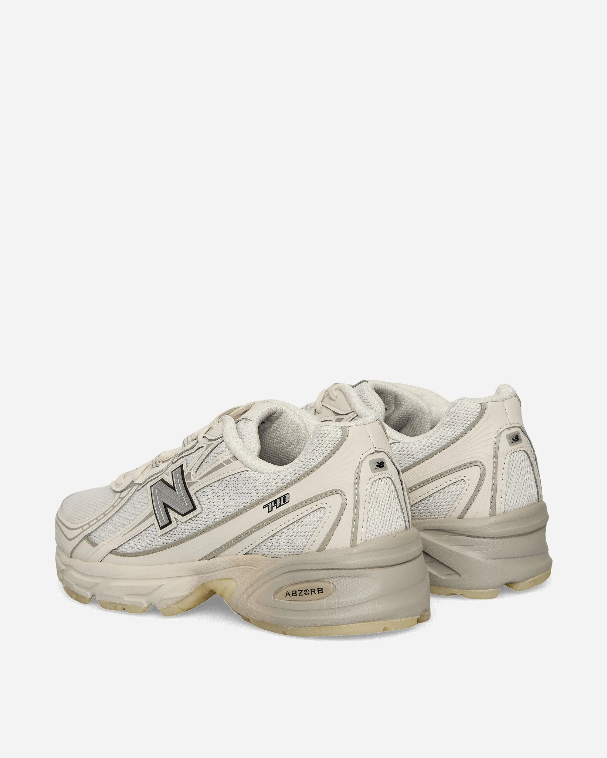 740 Sneakers Moonbeam / Arid Stone breathable vents Outdoor Training