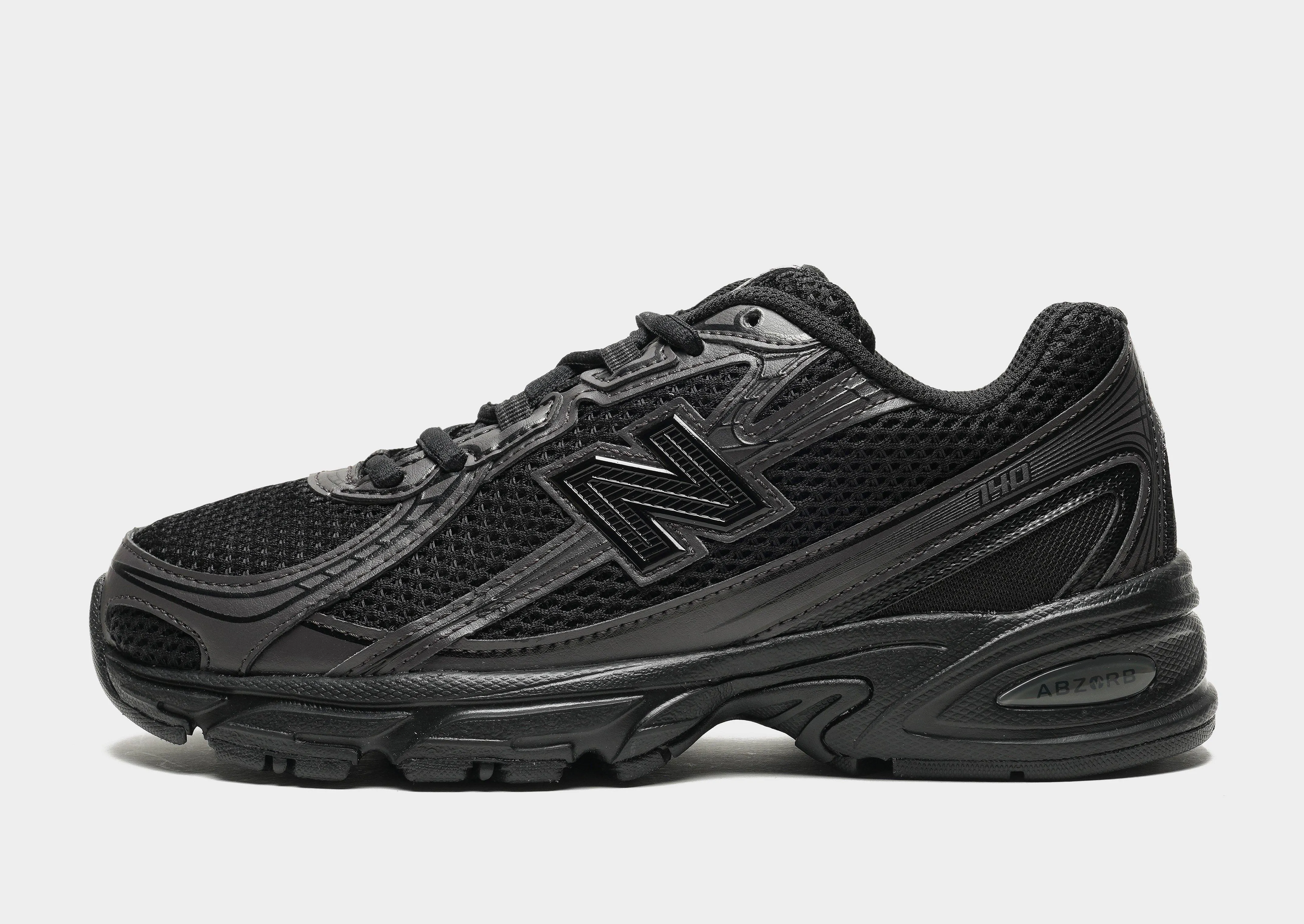 740 Women's diabetic shoes