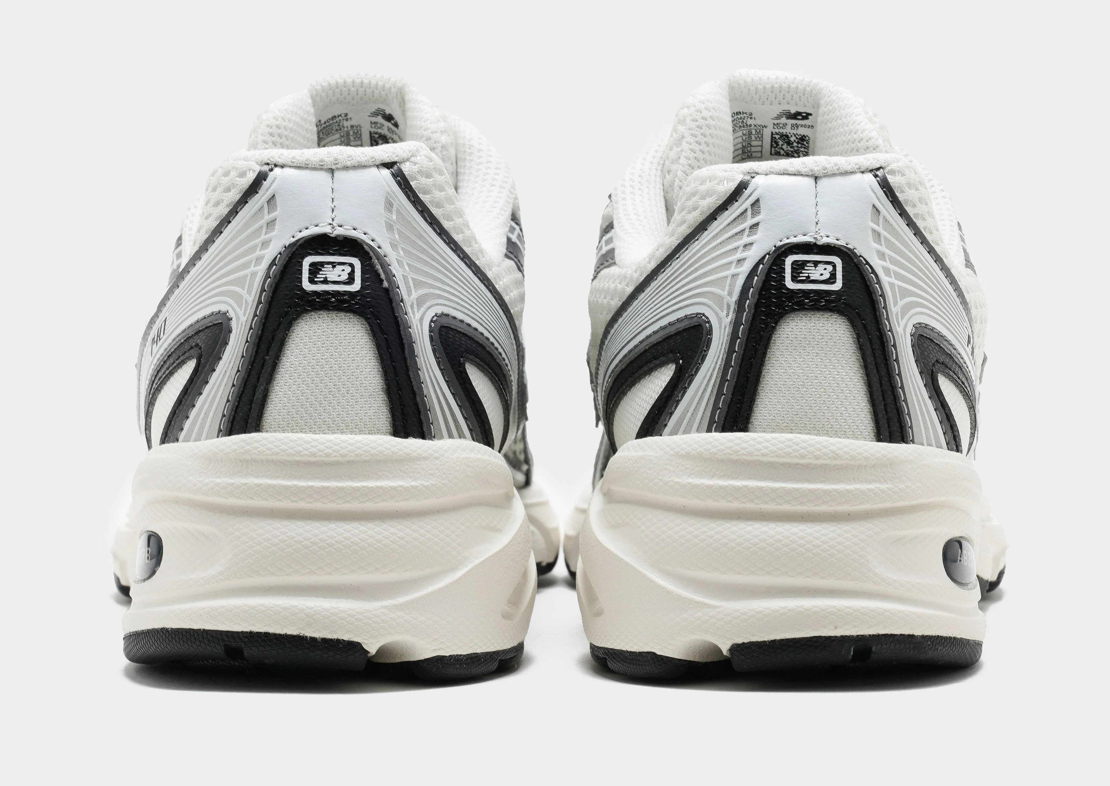 740 Women's step aerobics shoes