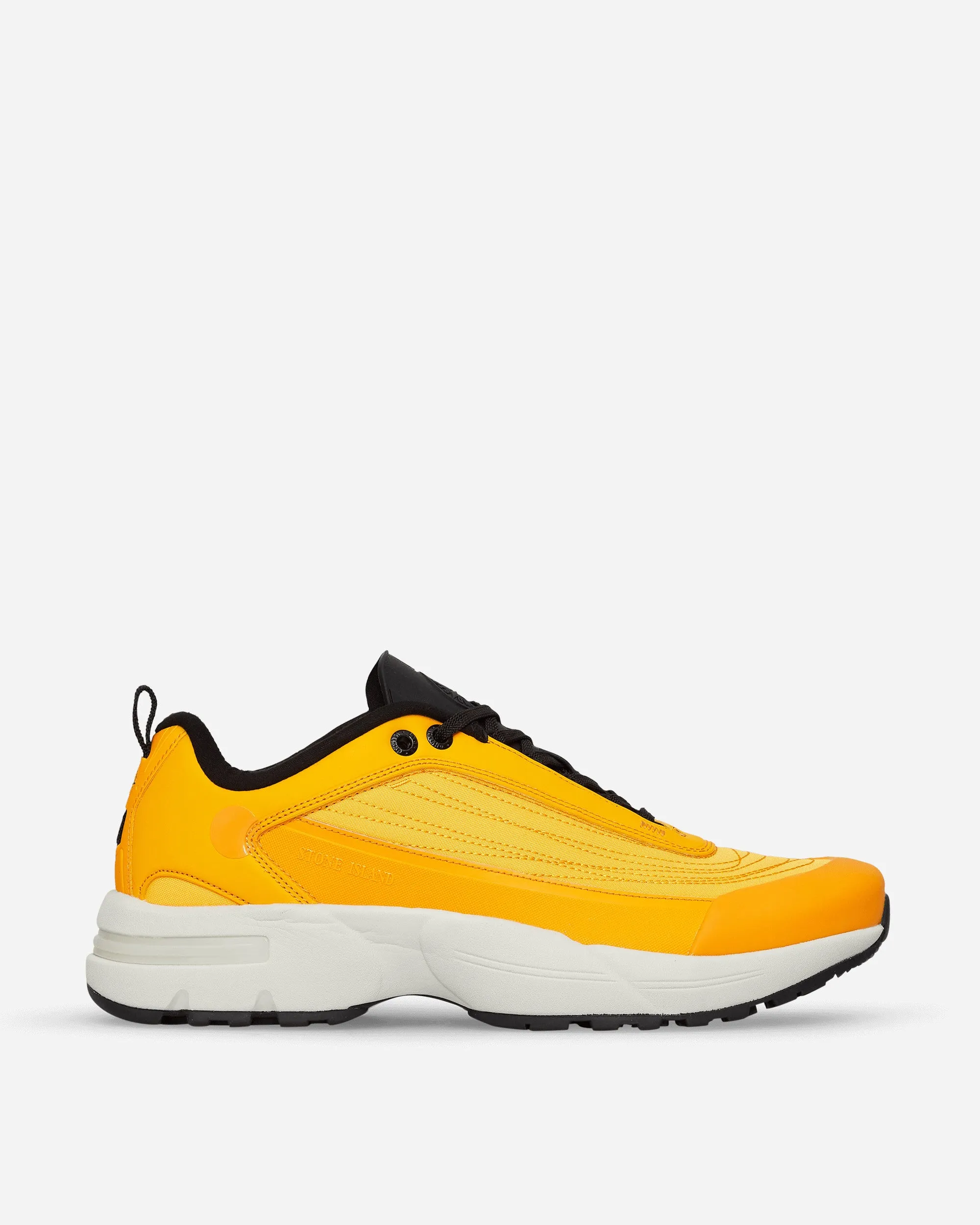 Bouncy Cushioning 77FWS0303 Sneakers Orange