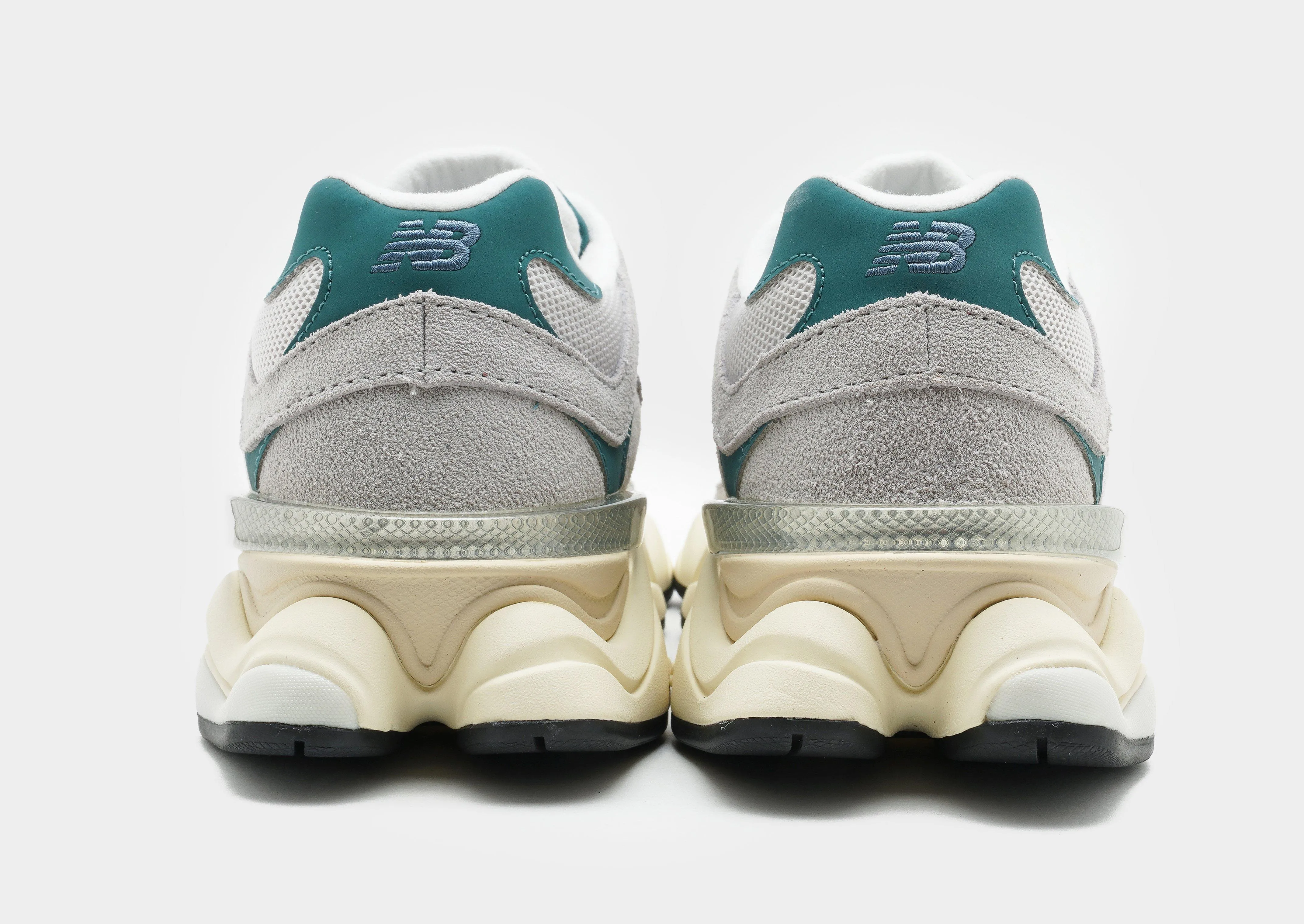 heavy - weight sole shoes 9060