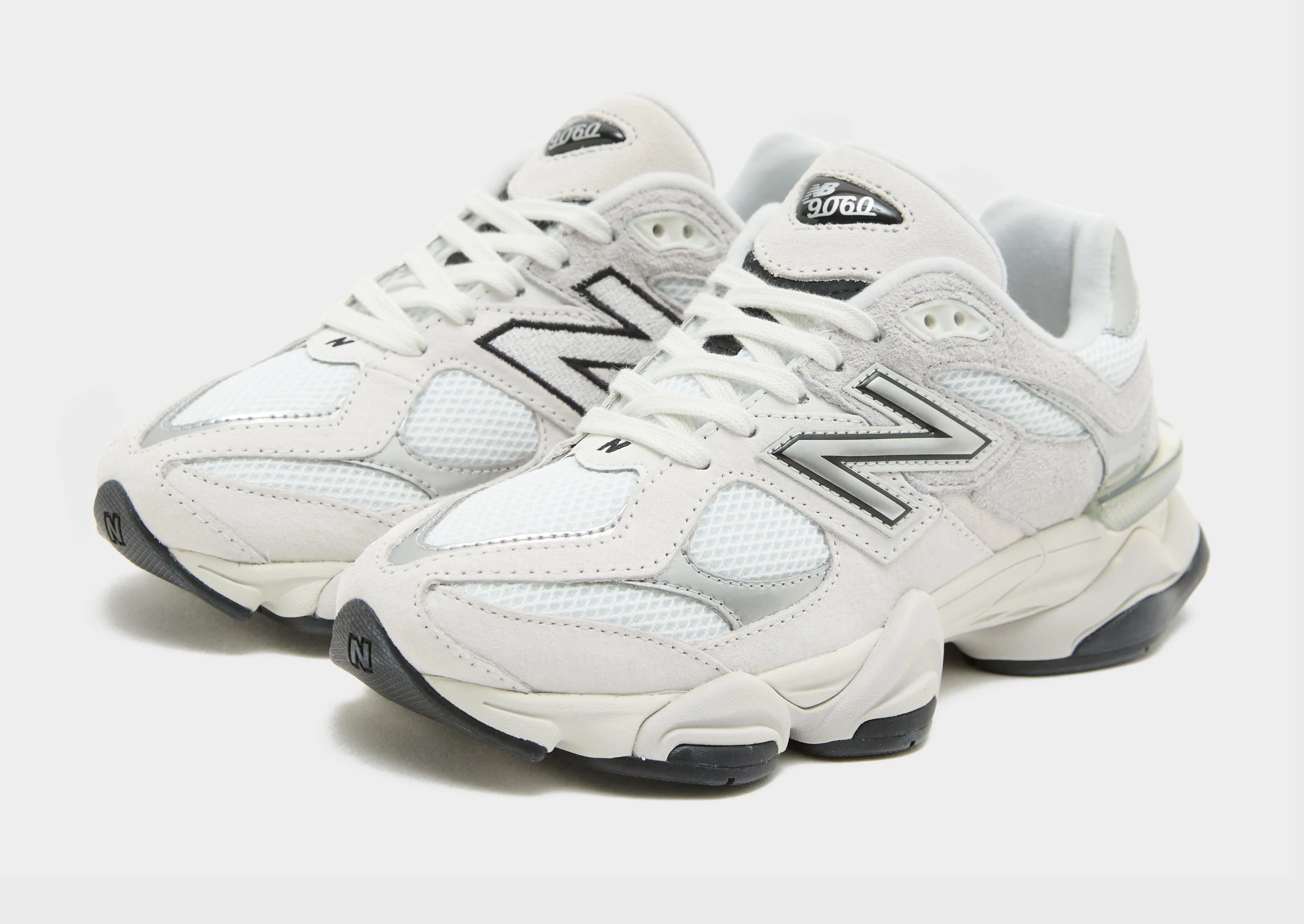 beginner runner shoes horror - themed running gear 9060