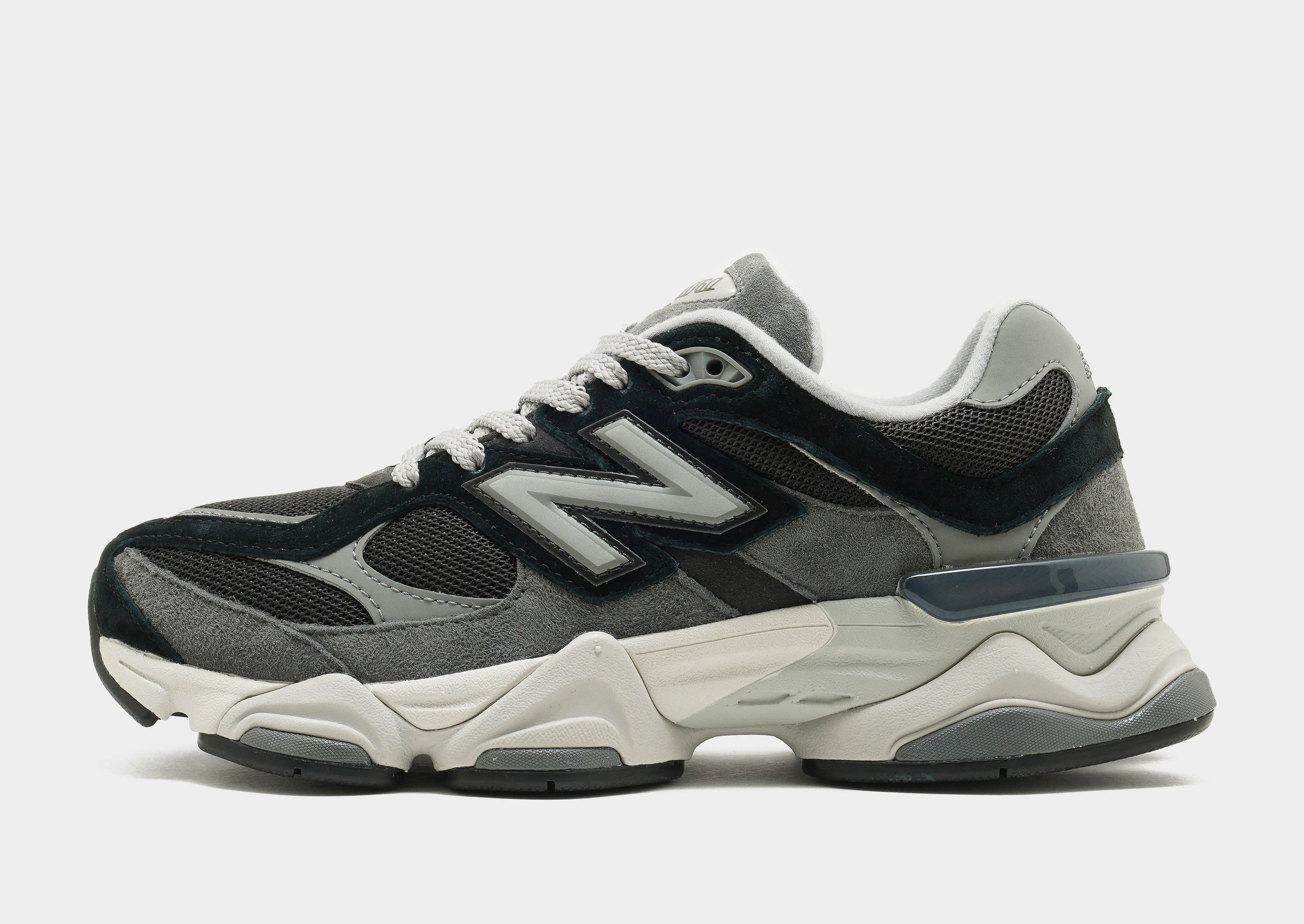 9060 fair - themed running shoes