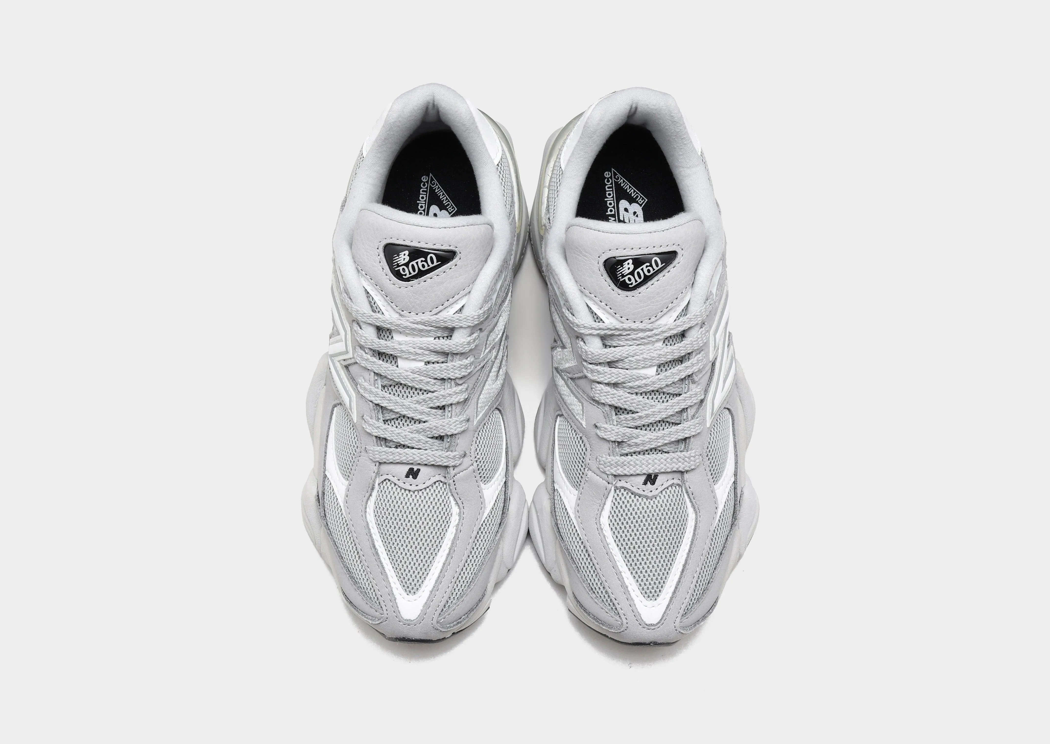 minimalist - feature shoes 9060