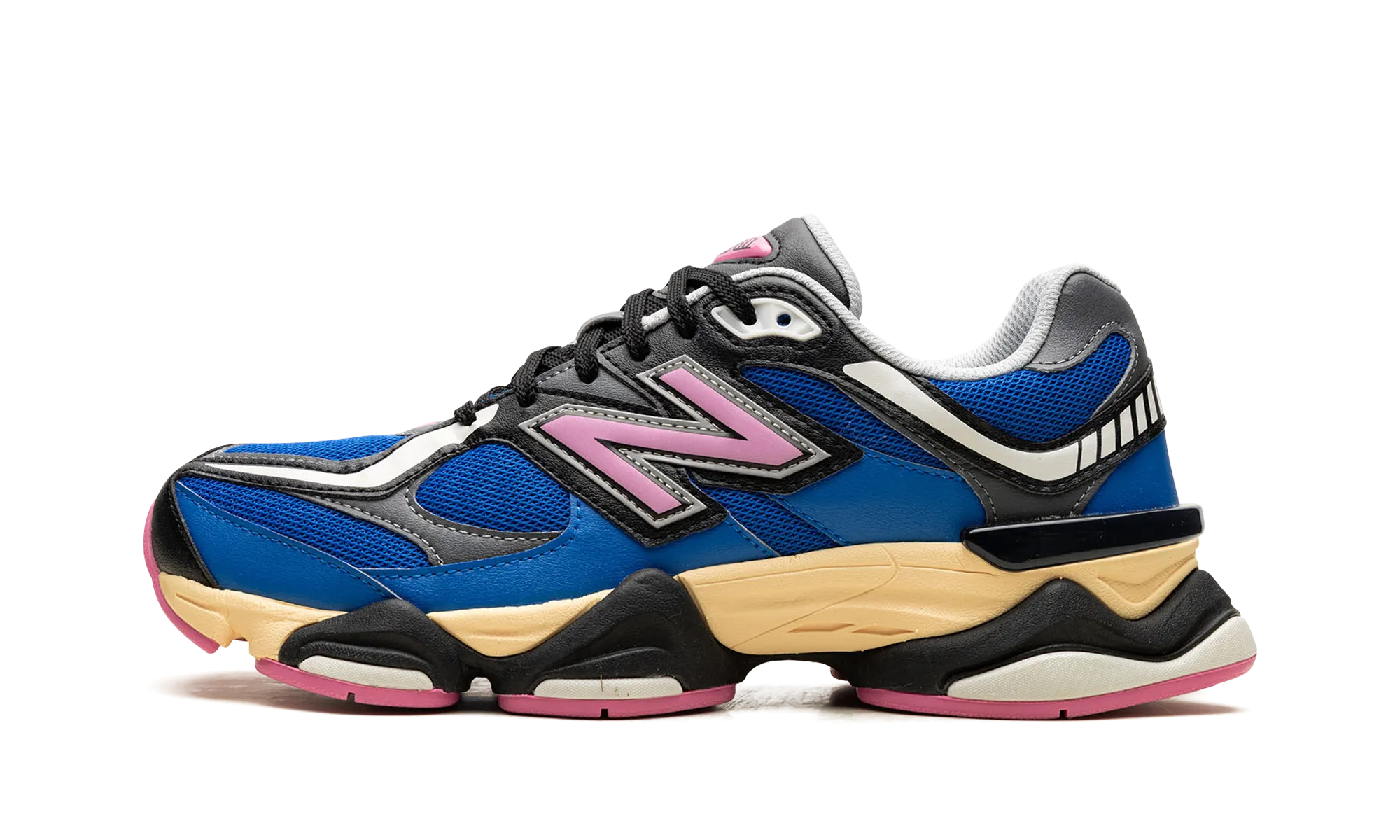 9060 "Blue / Pink" Cushioned Sole Solo - running