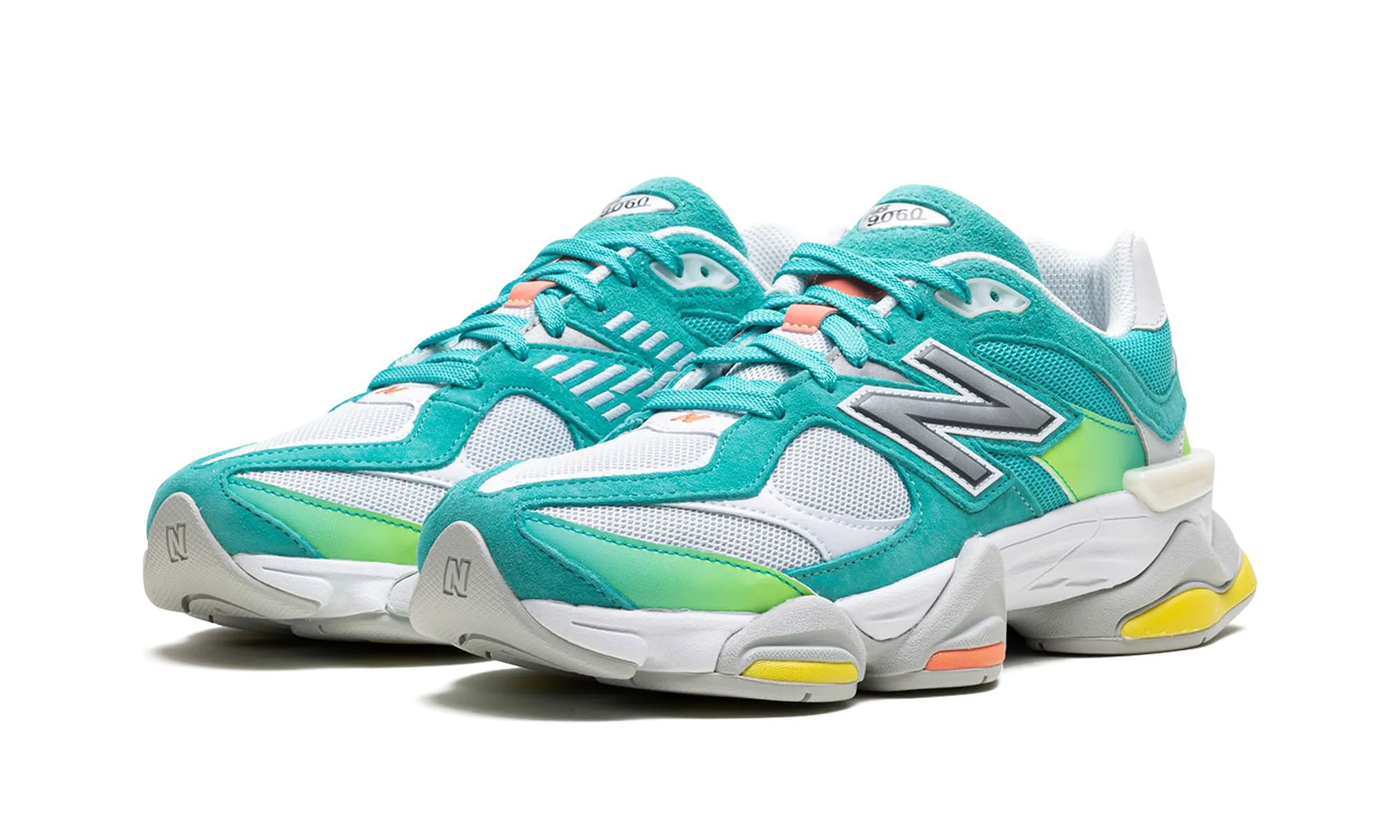 9060 "Cyan Burst" diving shoes