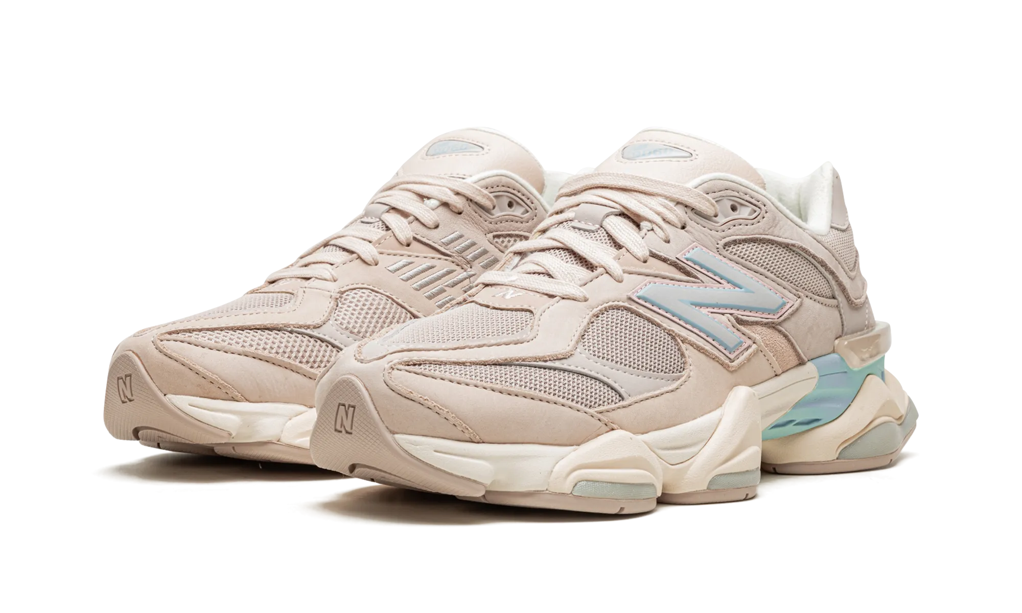 9060 "Ivory" Flexible Cushion outdoor - friendly running shoes