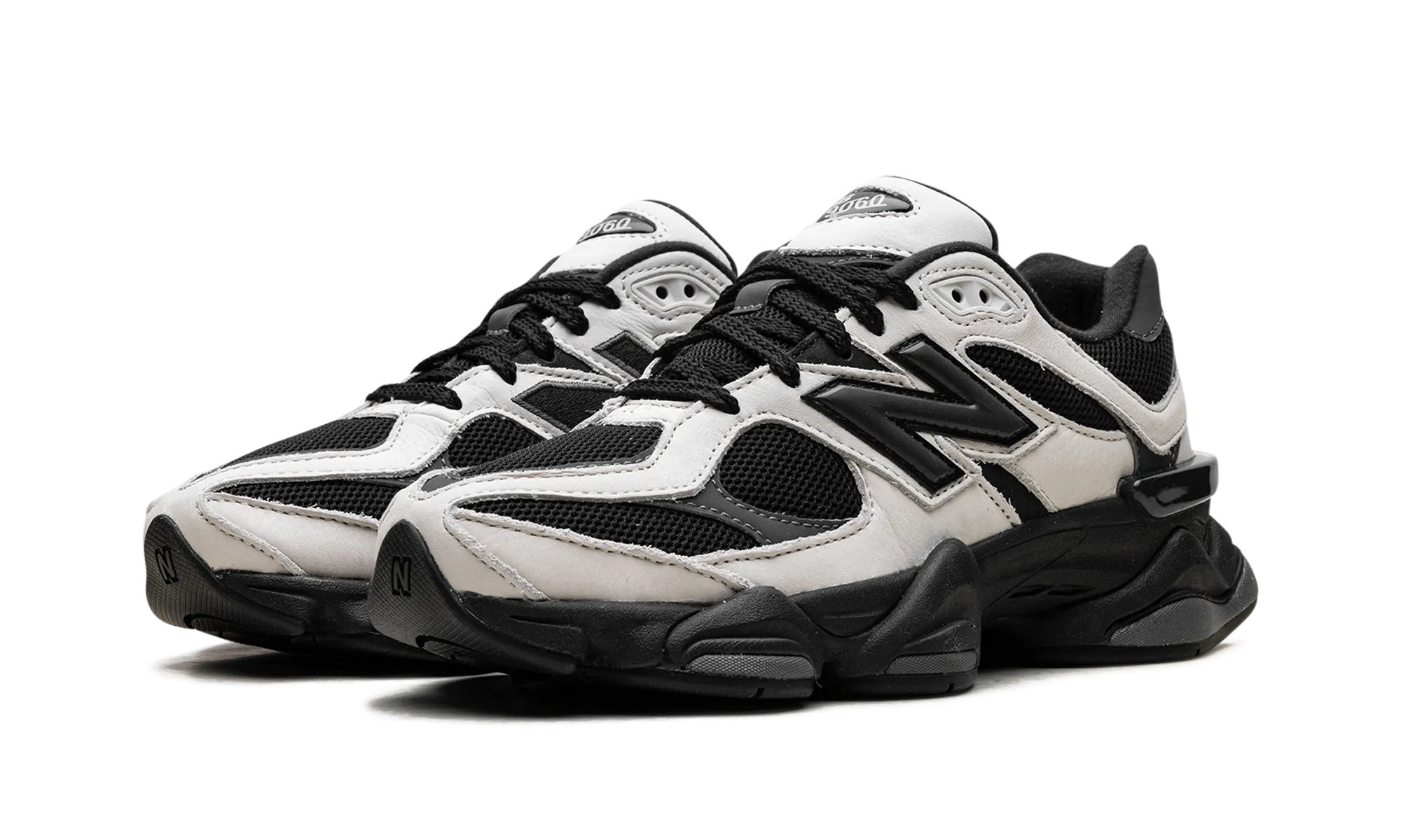 9060 "Off White Black" Sporty Foot Arch Fit