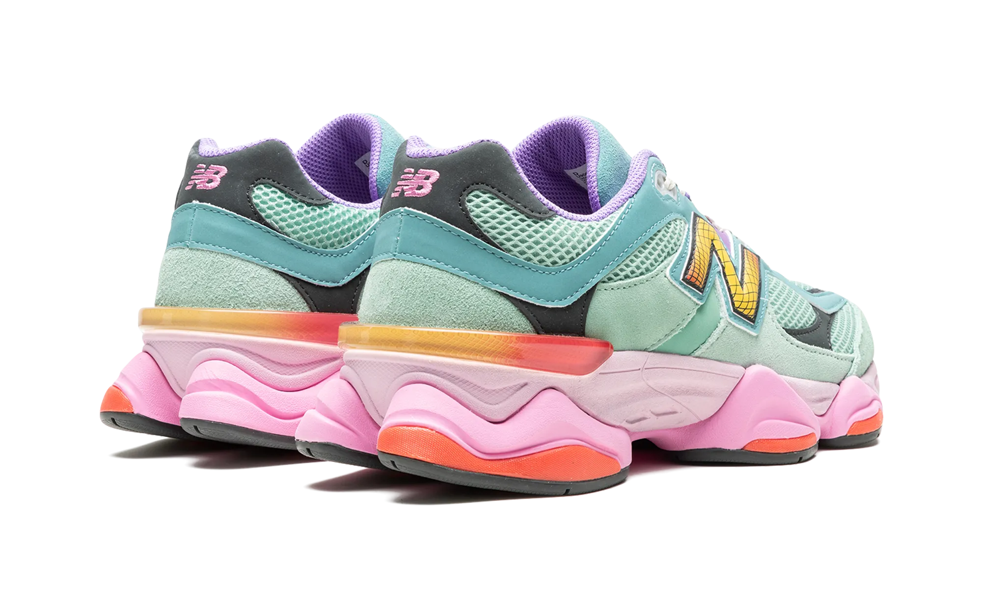 9060 "Sage Leaf/ Neo Flame" Comfort Flexibility