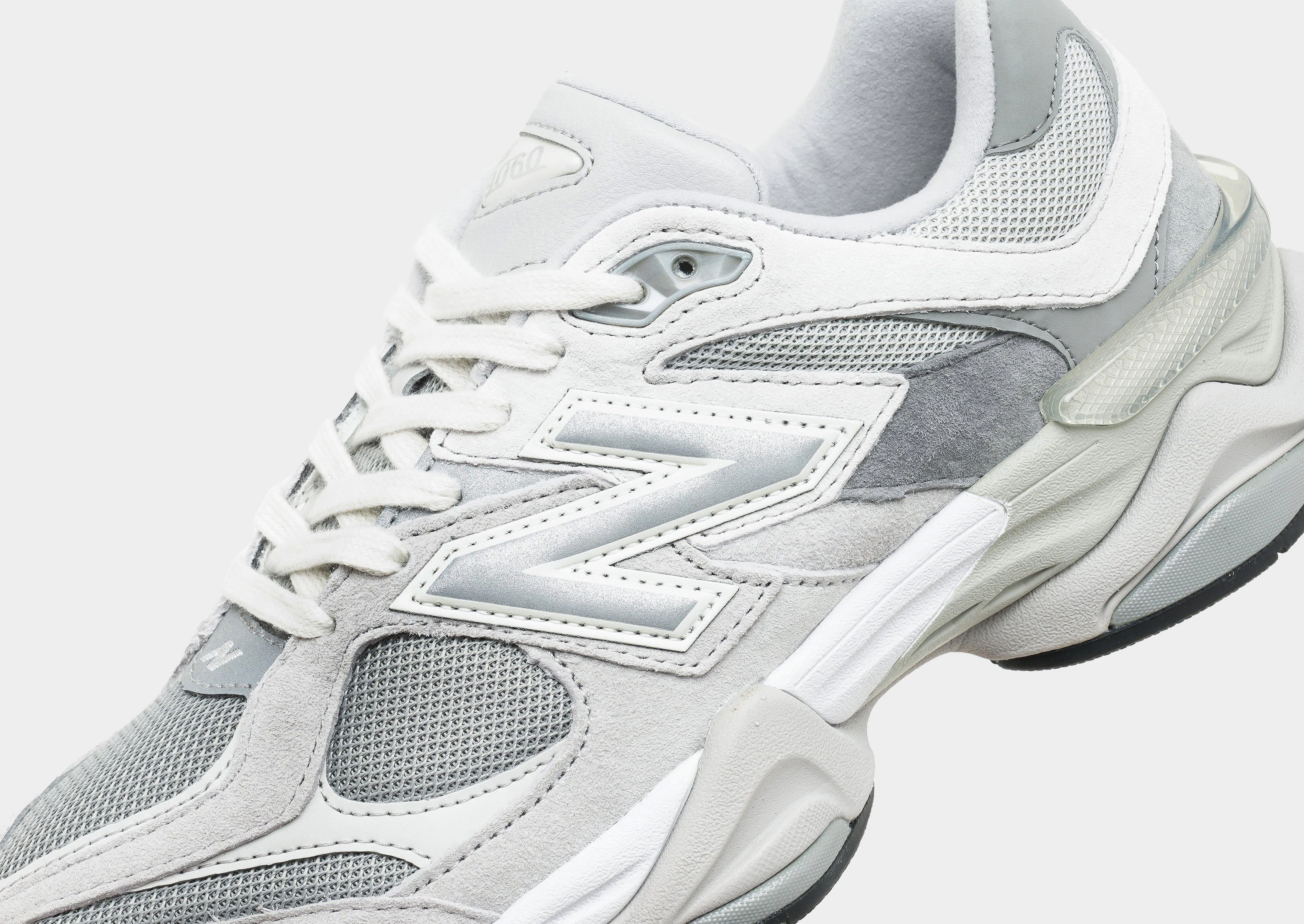 Motion Boost Breathable mesh upper 9060 Women's