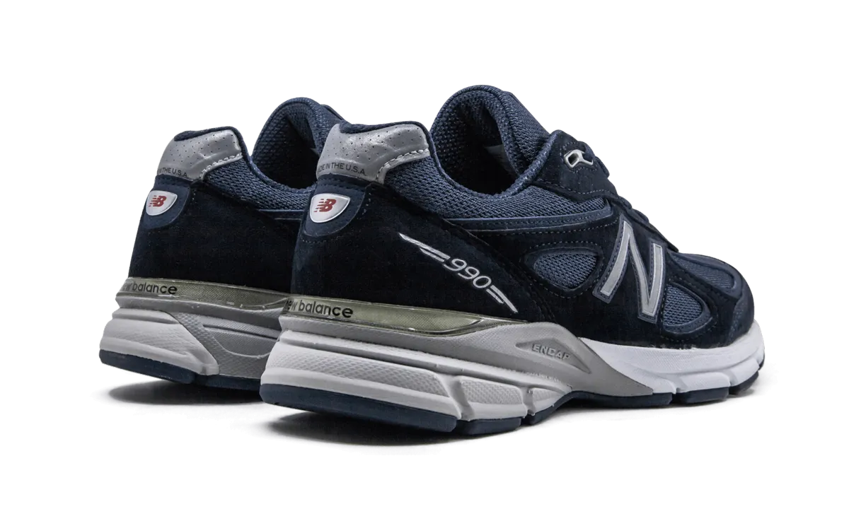Narrow - footed 990