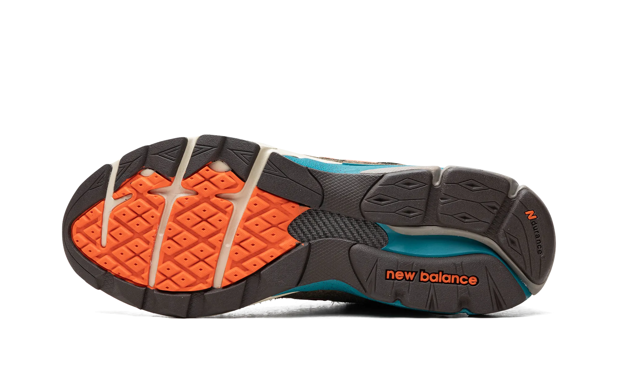 well - cushioned Motivation - boosting 990 "MiUSA YCMC"