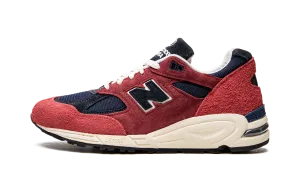 flat - sole shoes 990v2 Made In USA "Chrysanthemum"