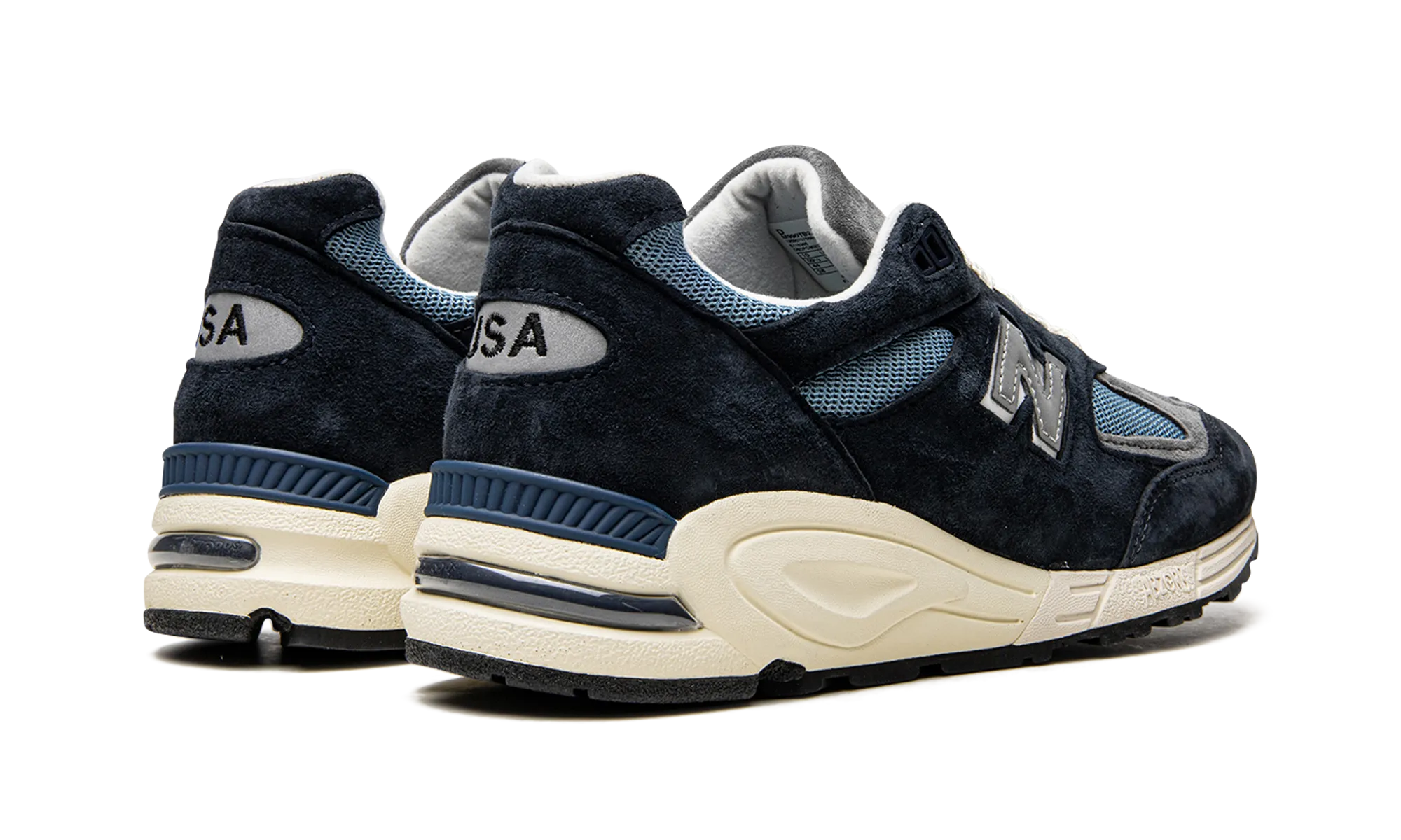 running in a gondola station area shoes golf shoes 990v2 "Teddy Santis - Navy"