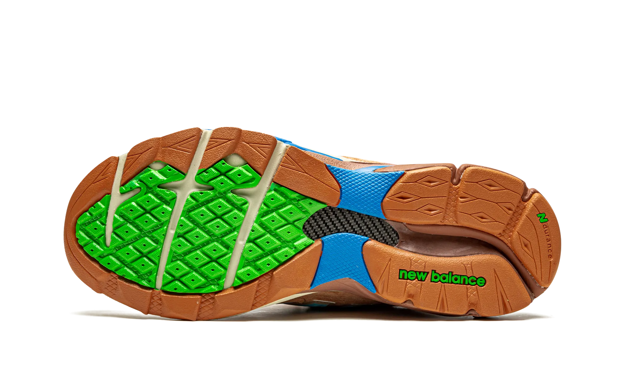 990v3 "Joe Freshgoods - Outside Clothes" snug shoes