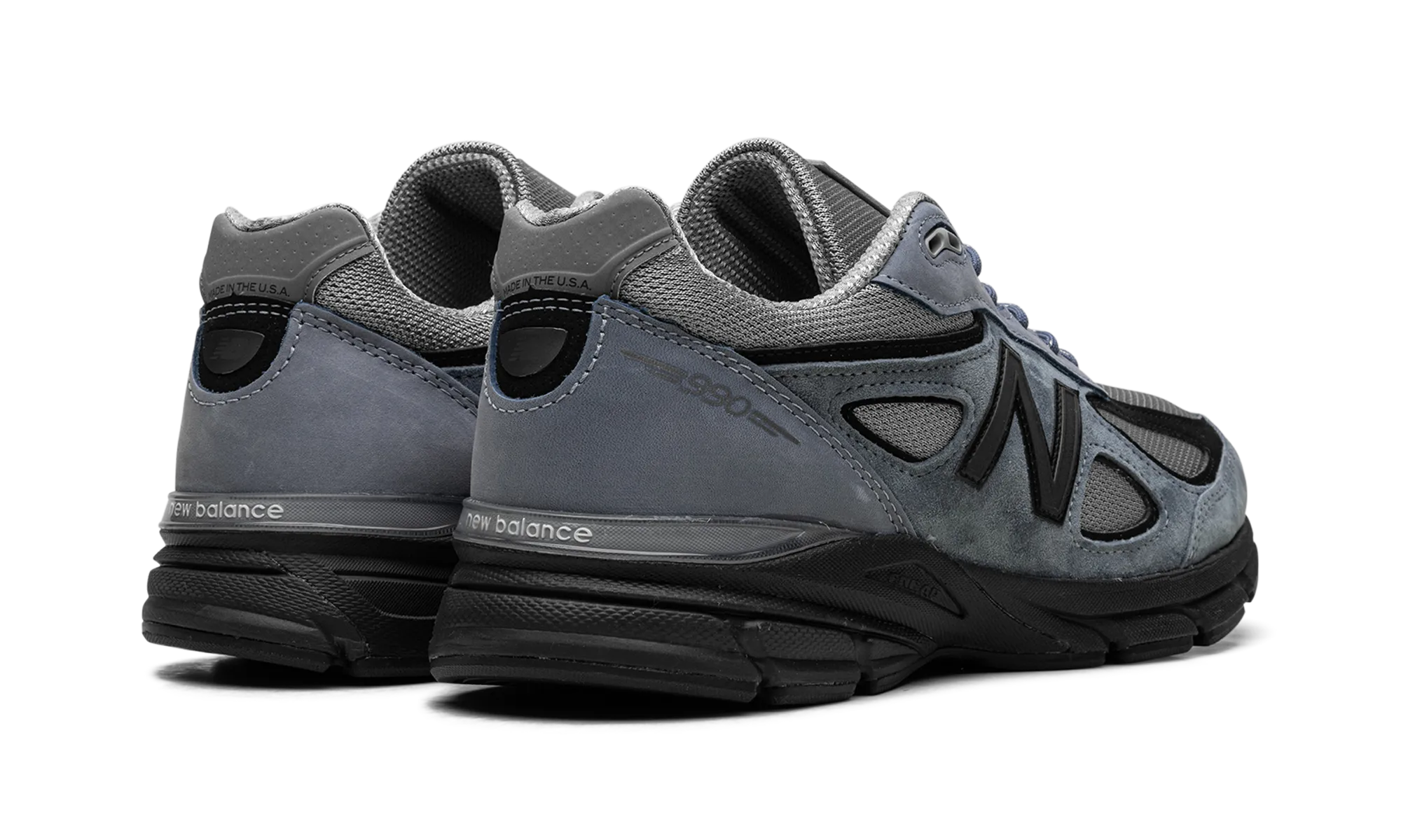 990v4 "Made in USA - Arctic Grey" carbon fiber plate shoe detail