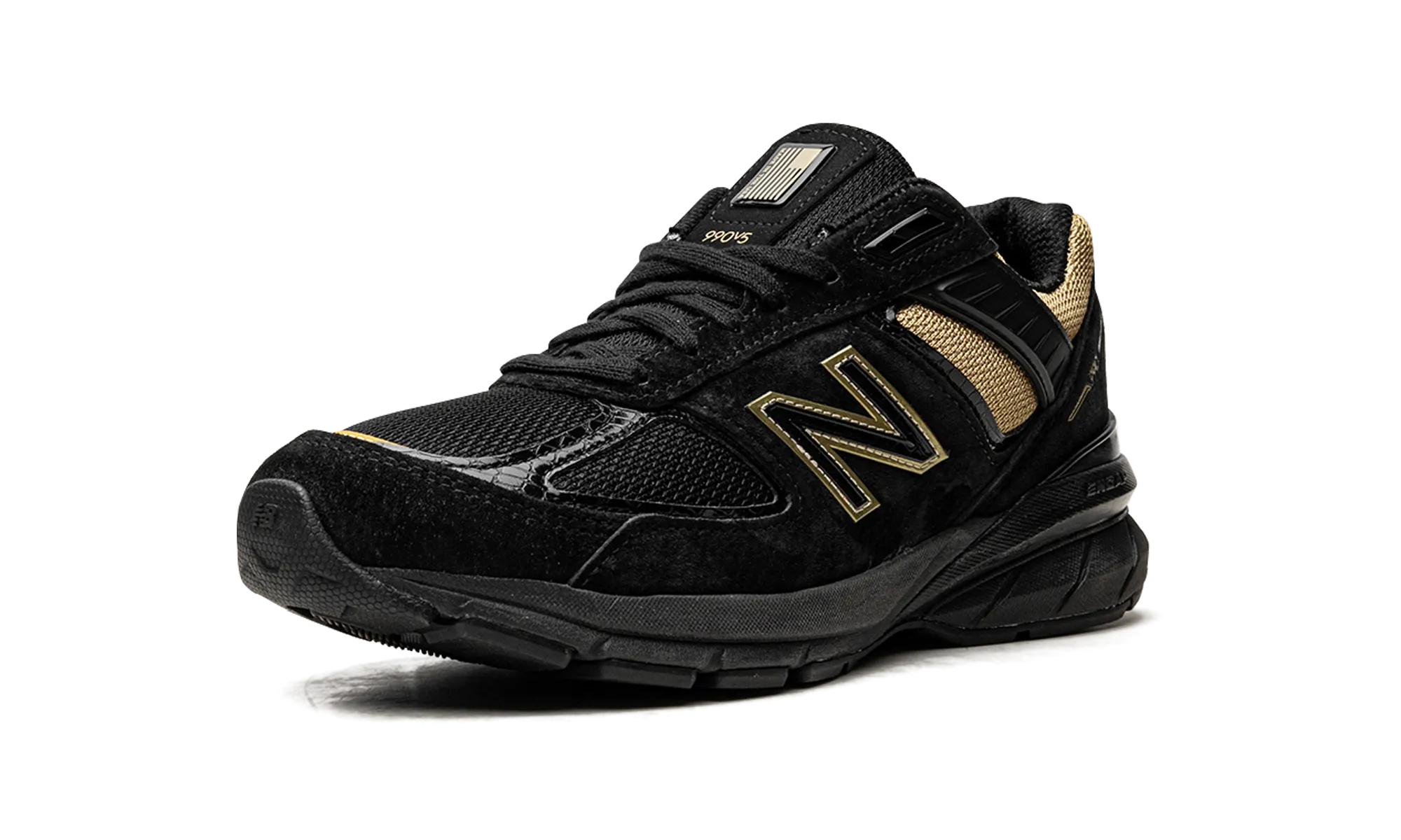 Rainy Weather Running 990v5 "Black / Gold"